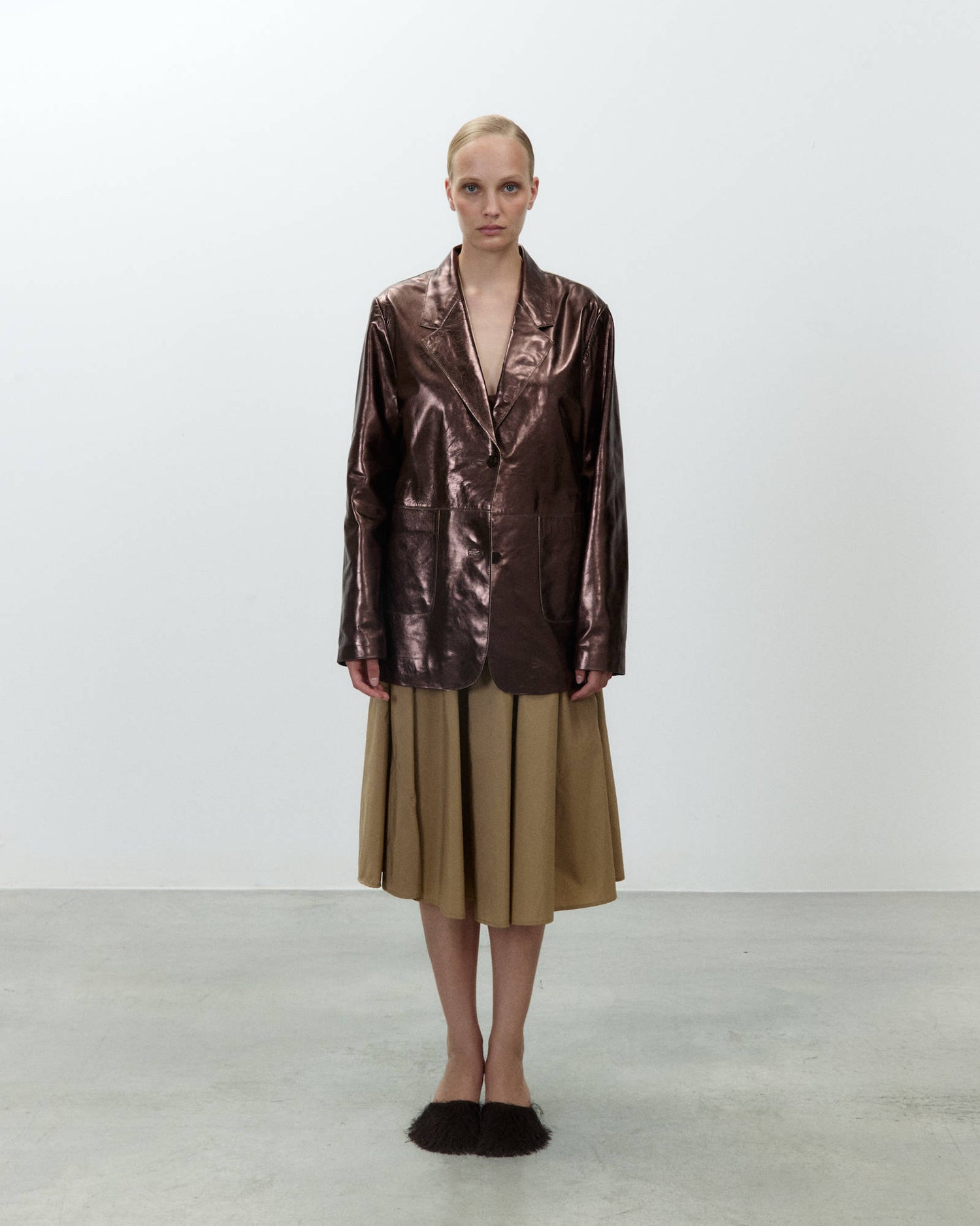 SHINY LEATHER BLAZER