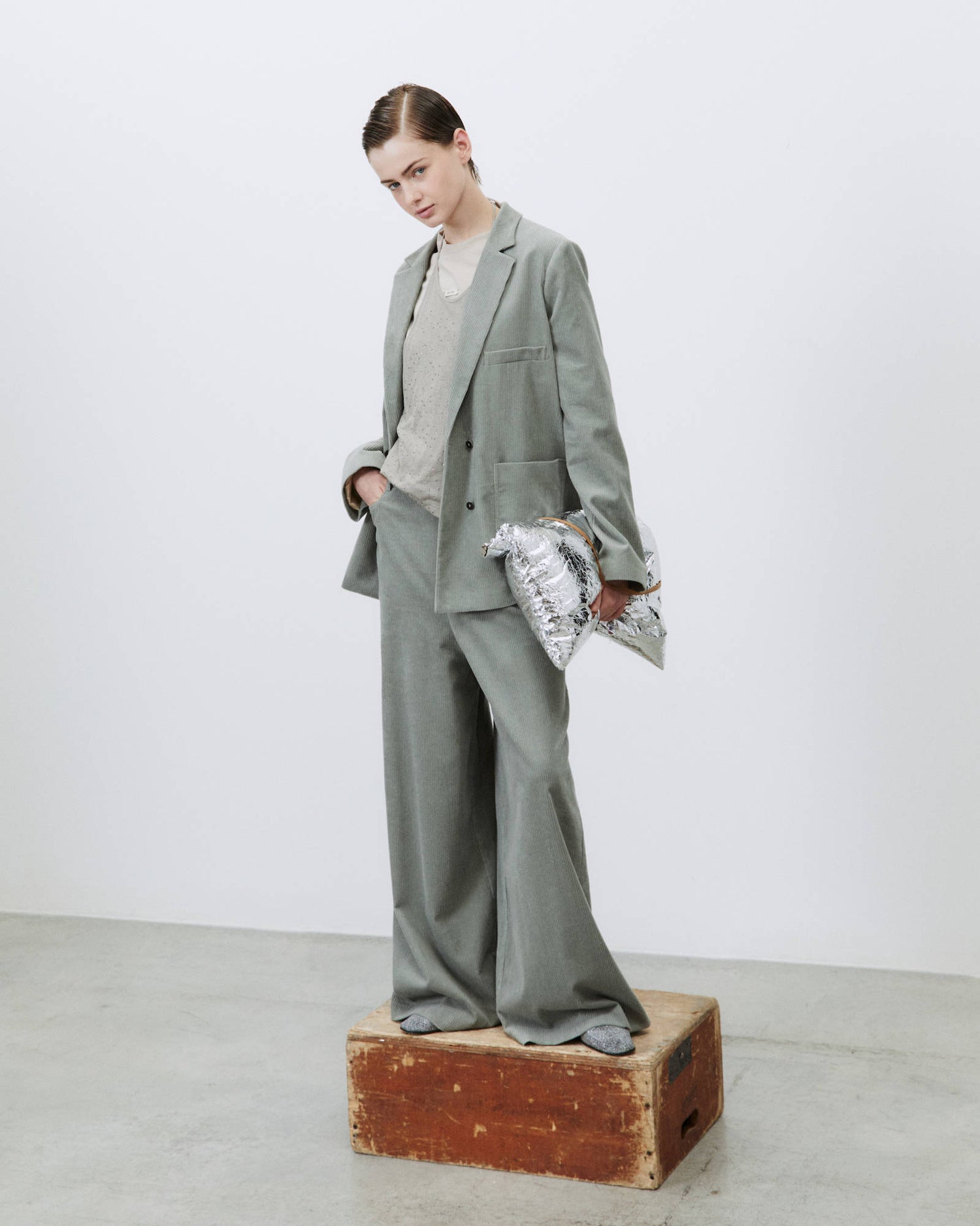 WIDE LEG CORDUROY PANTS
