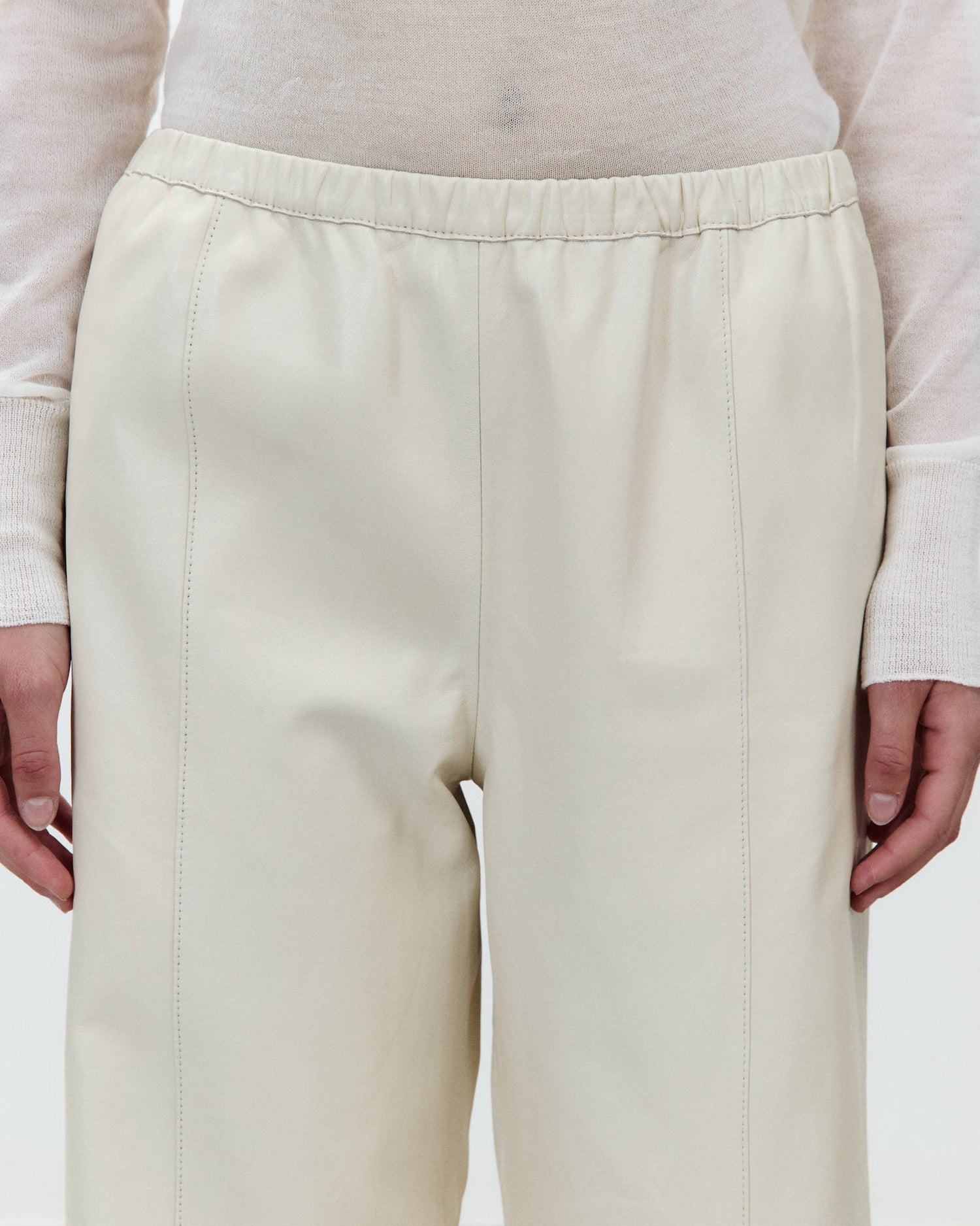 SOFT LEATHER TROUSERS