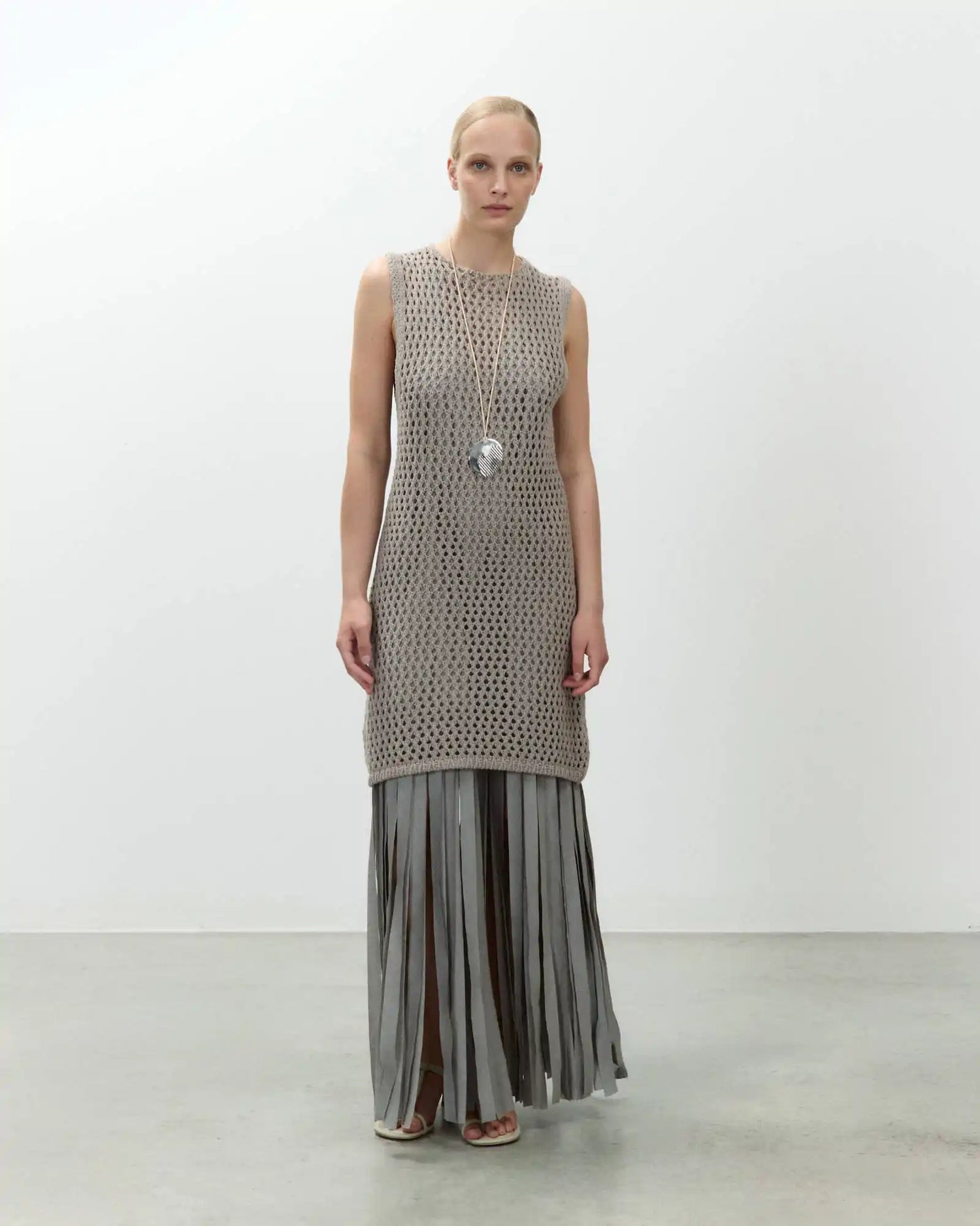 KNIT DRESS WITH FRINGES