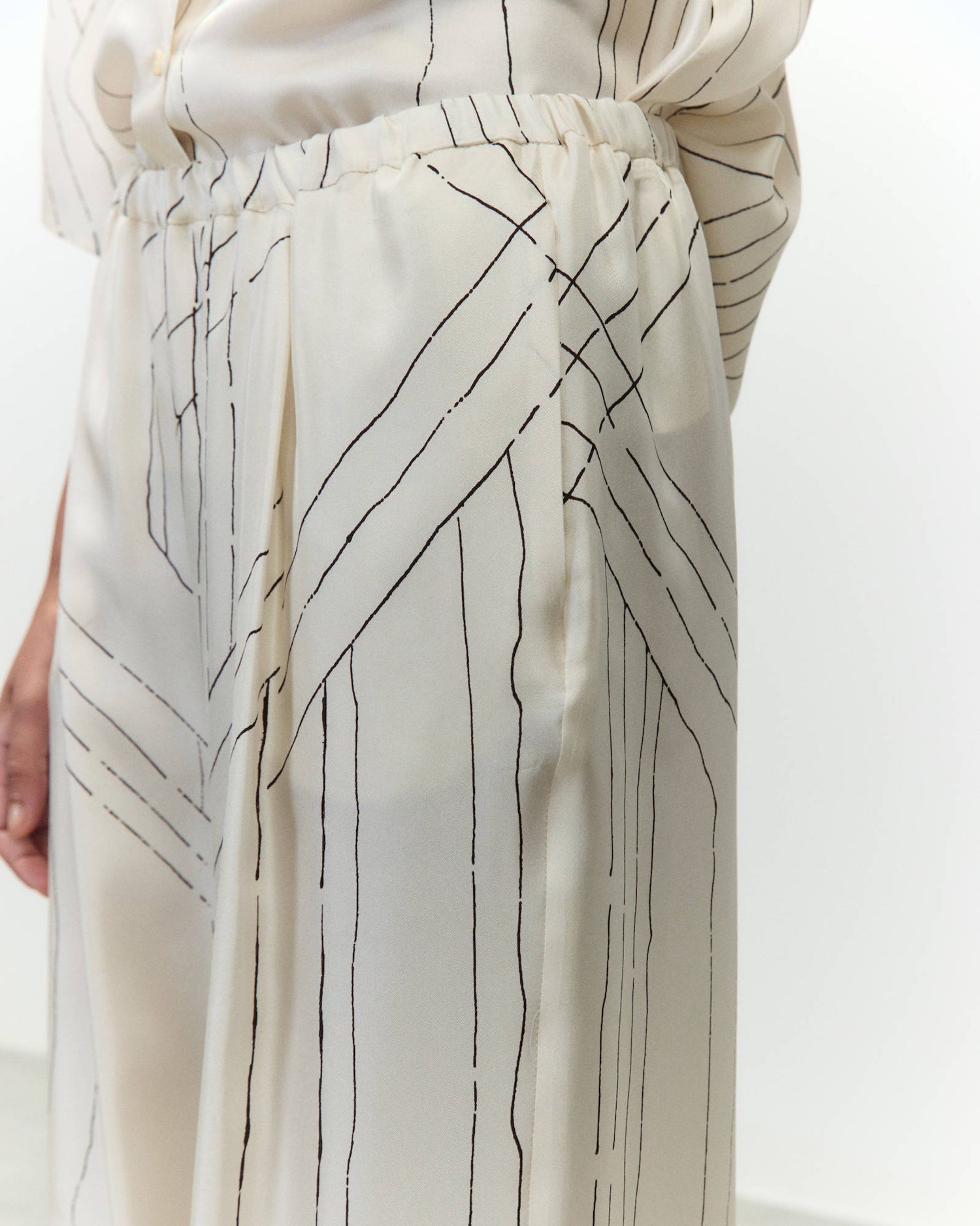 PRINTED SILK TROUSERS