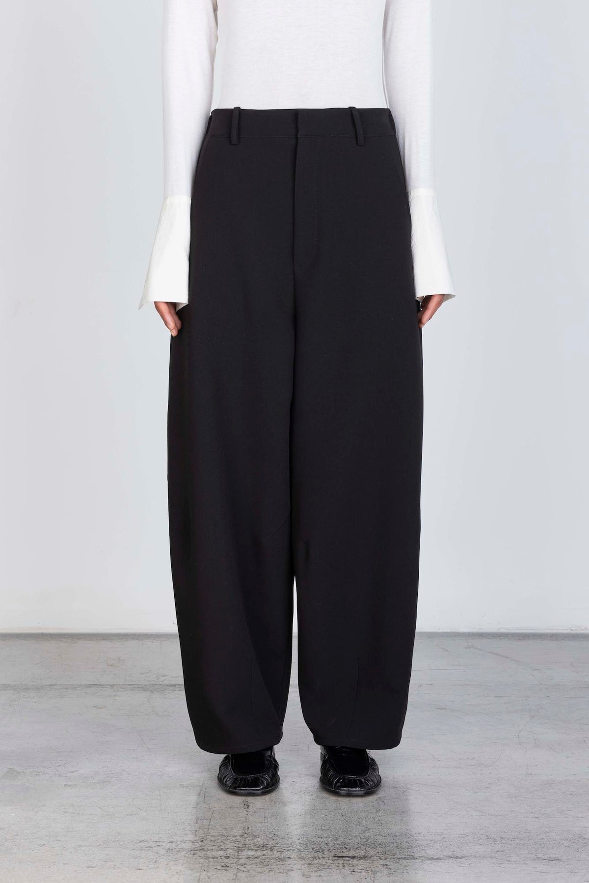 STRETCH WIDE-LEG TROUSERS