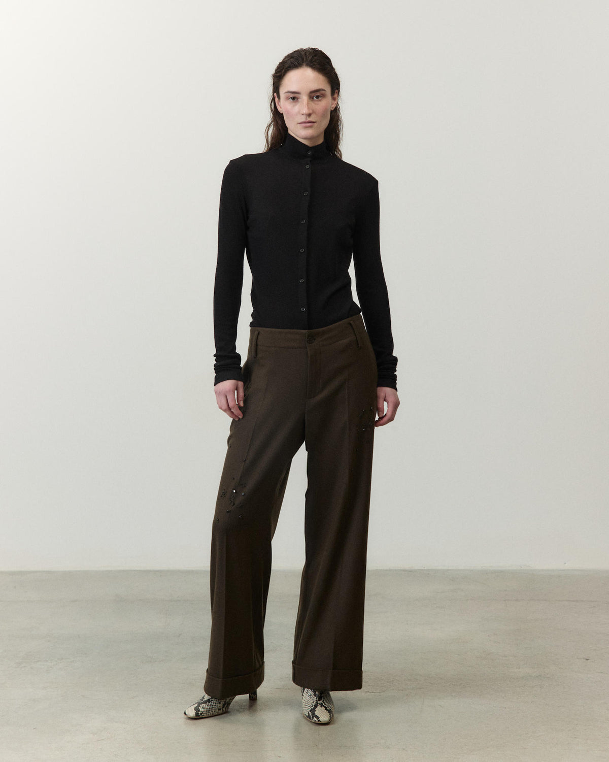 PANTALONE IN FLANELLA RICAMATO