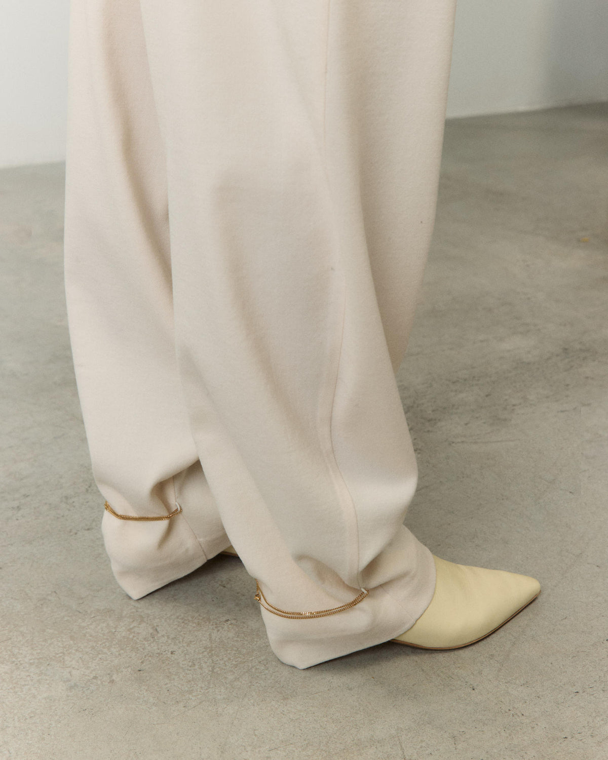 PANT STRETCH WOOL BARREL C/CAV