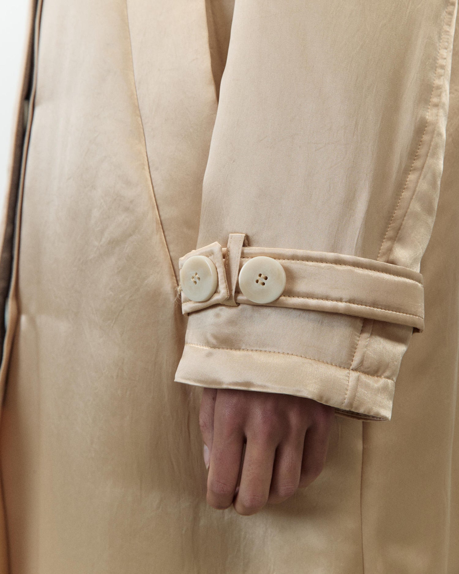 LONG SATIN COAT