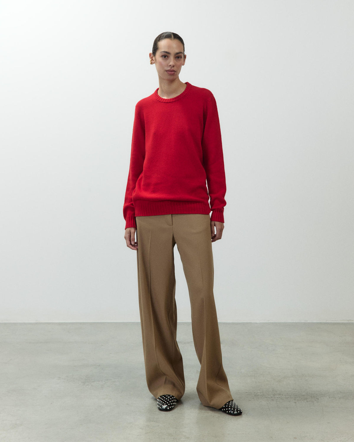 CASHMERE CREW NECK SWEATER