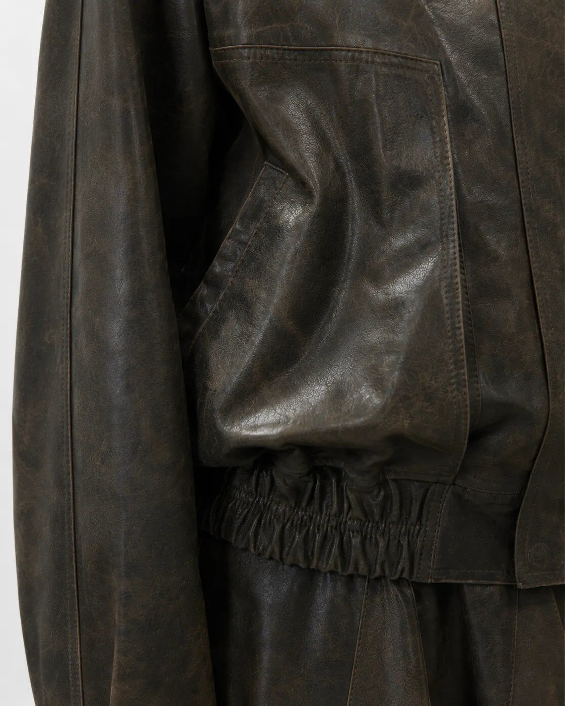 LEATHER BOMBER