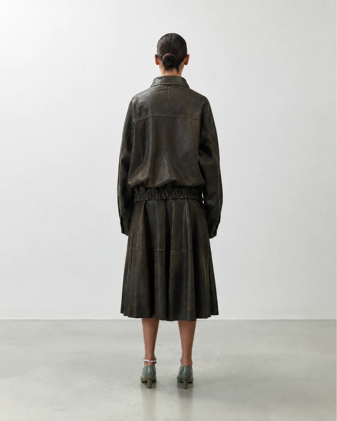 LEATHER BOMBER