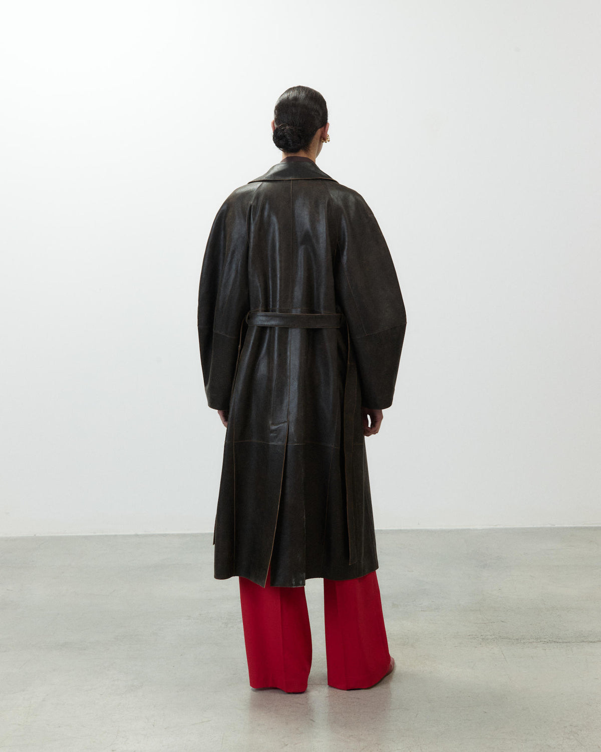 LONG LEATHER COAT