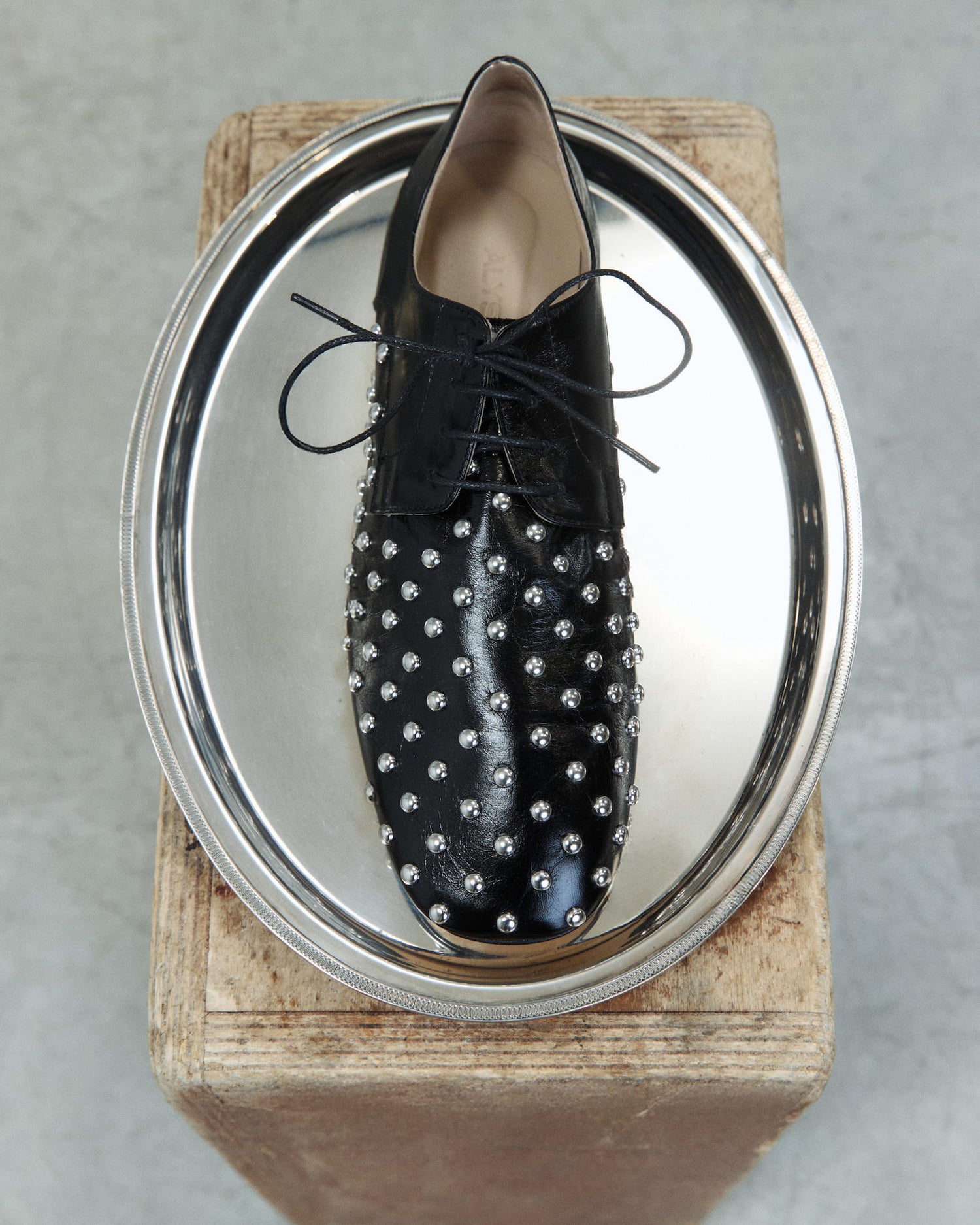 STUDDED DERBY SHOE