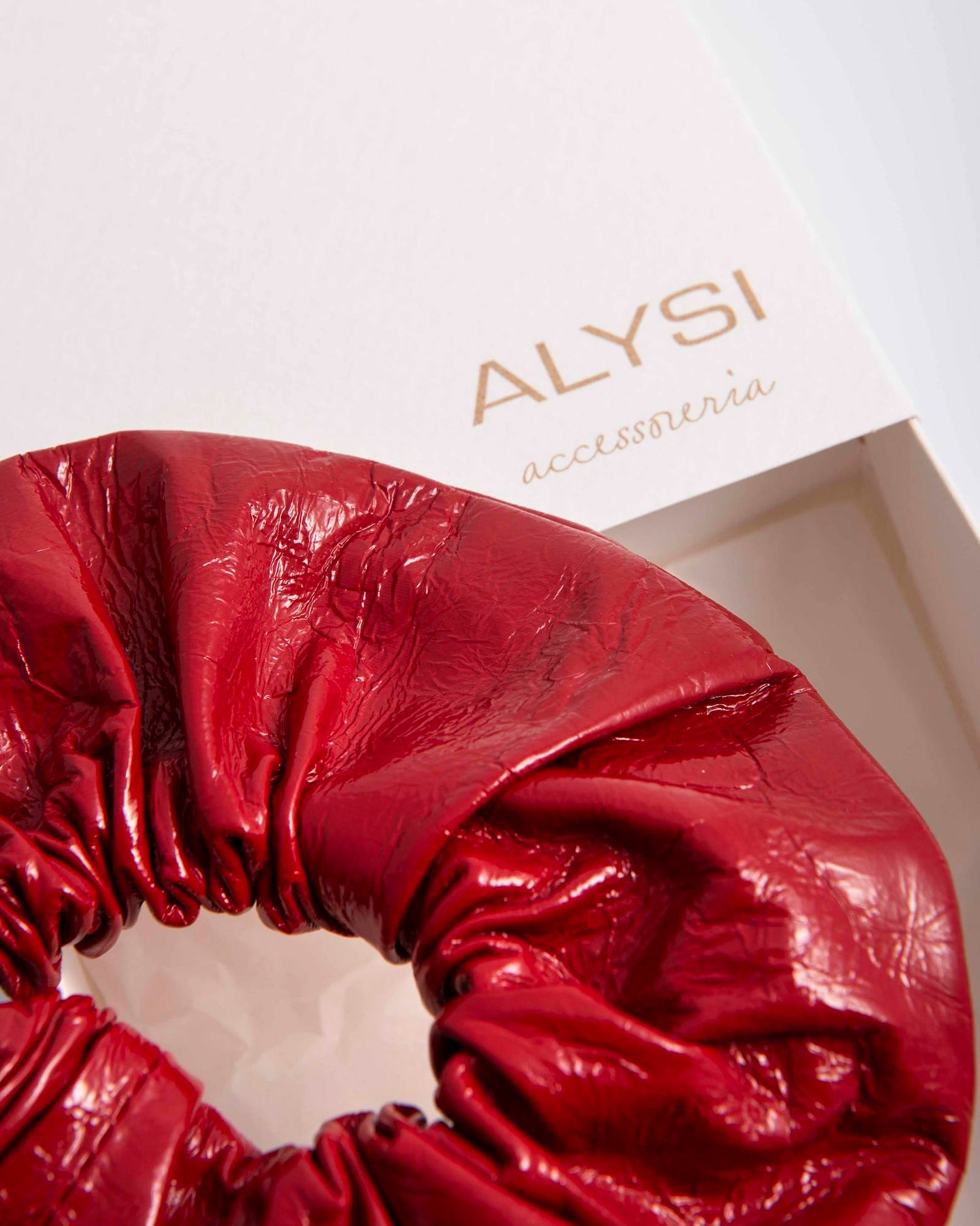 PATENT LEATHER SCRUNCHIE
