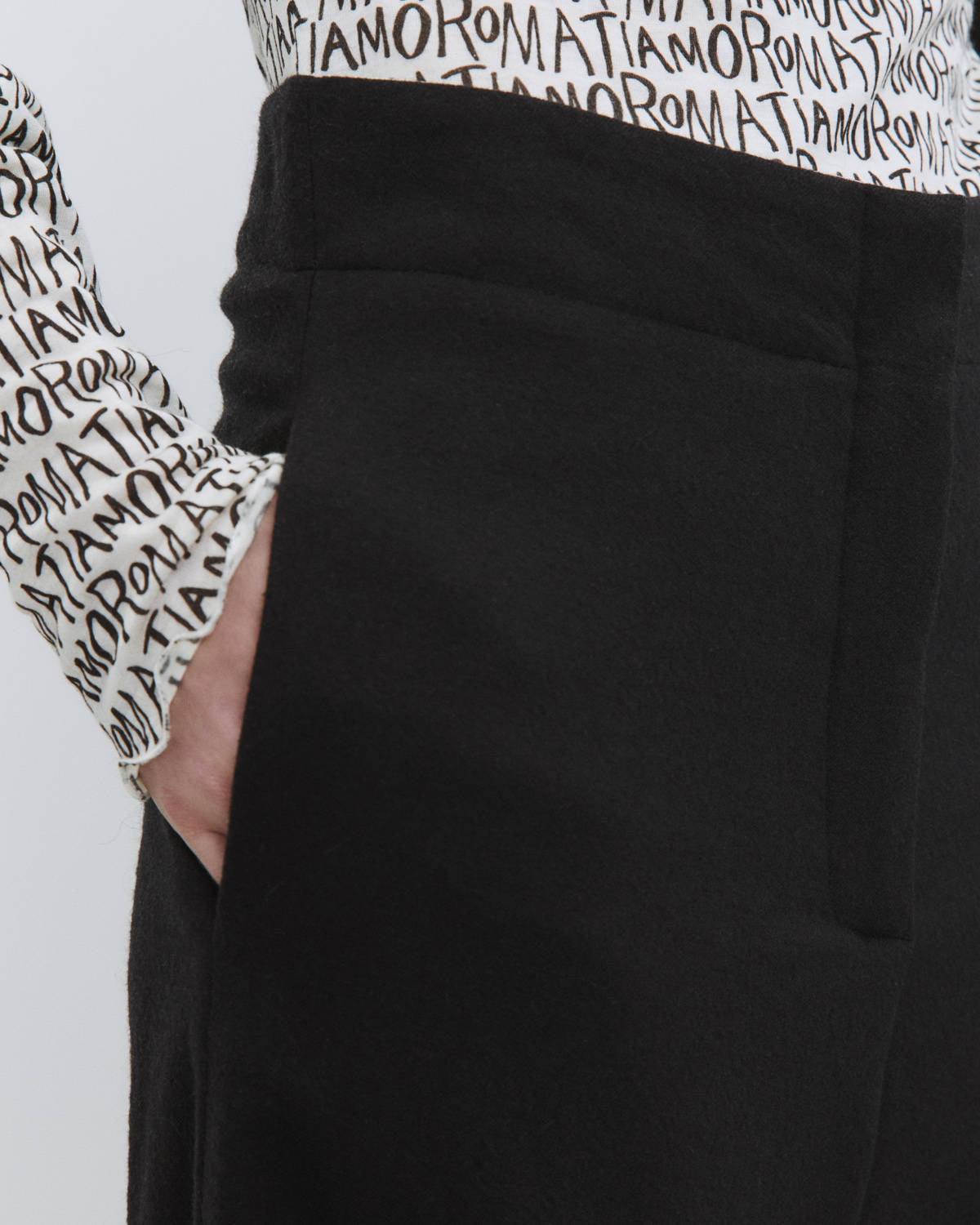 WIDE LEG WOOL TROUSERS