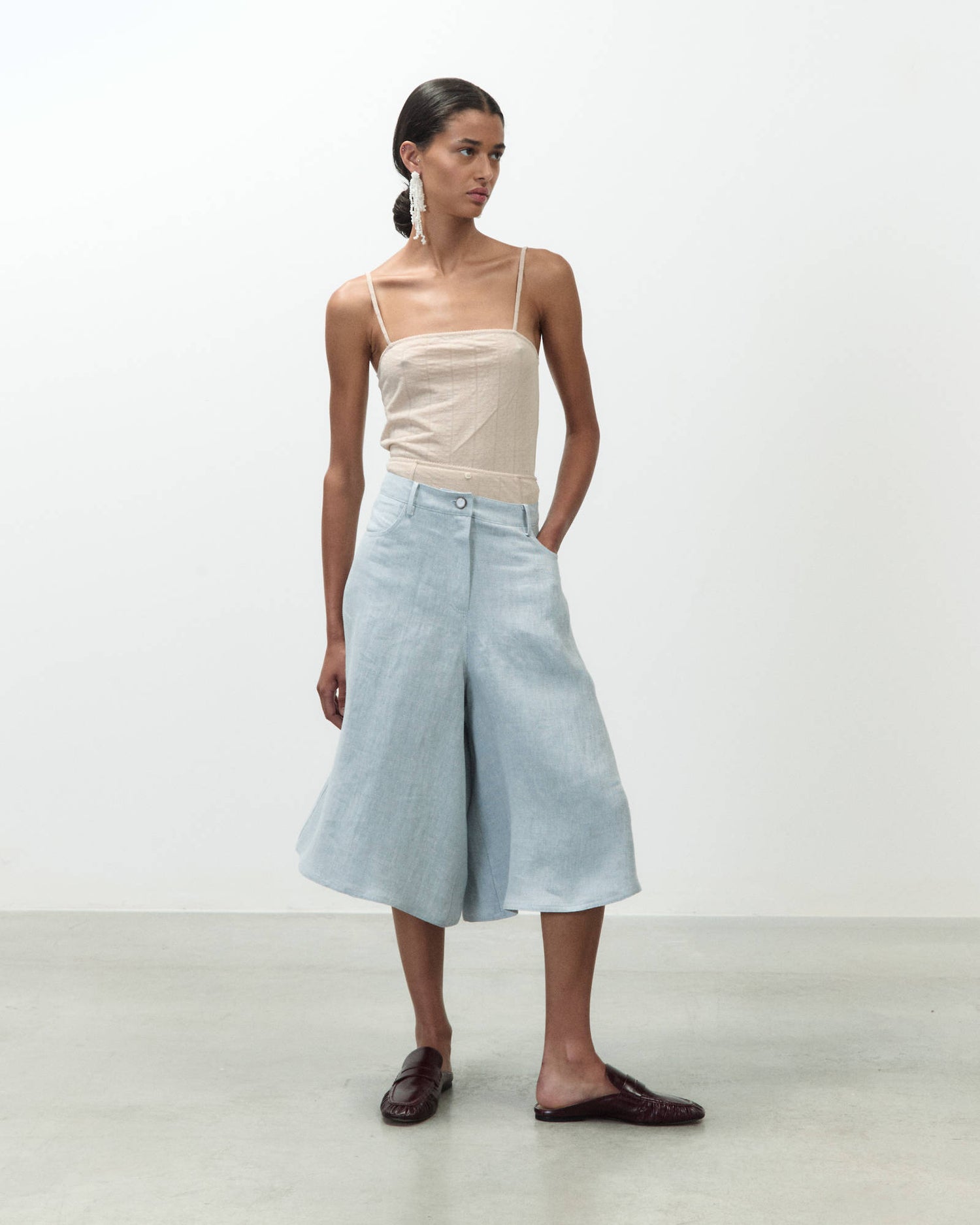 LONG LINEN BERMUDA SHORTS