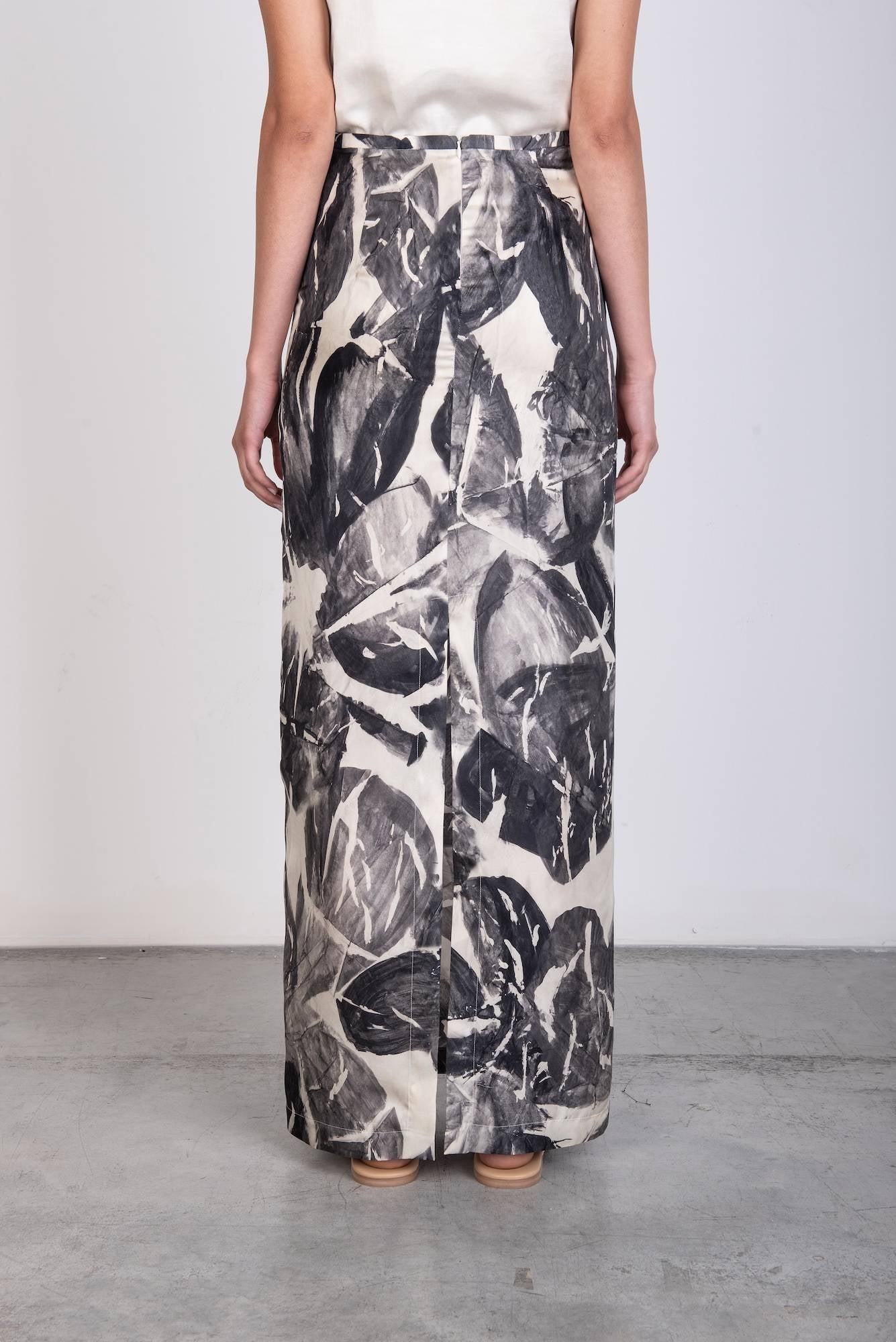 LONG PRINTED SKIRT