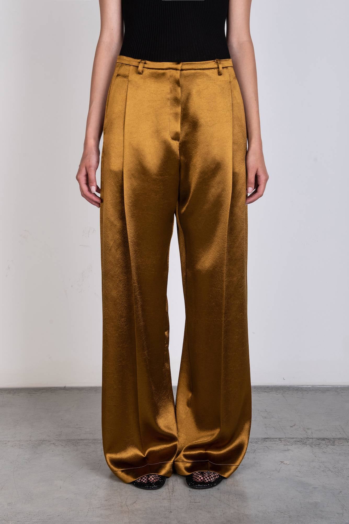 SHINY WIDE TROUSERS