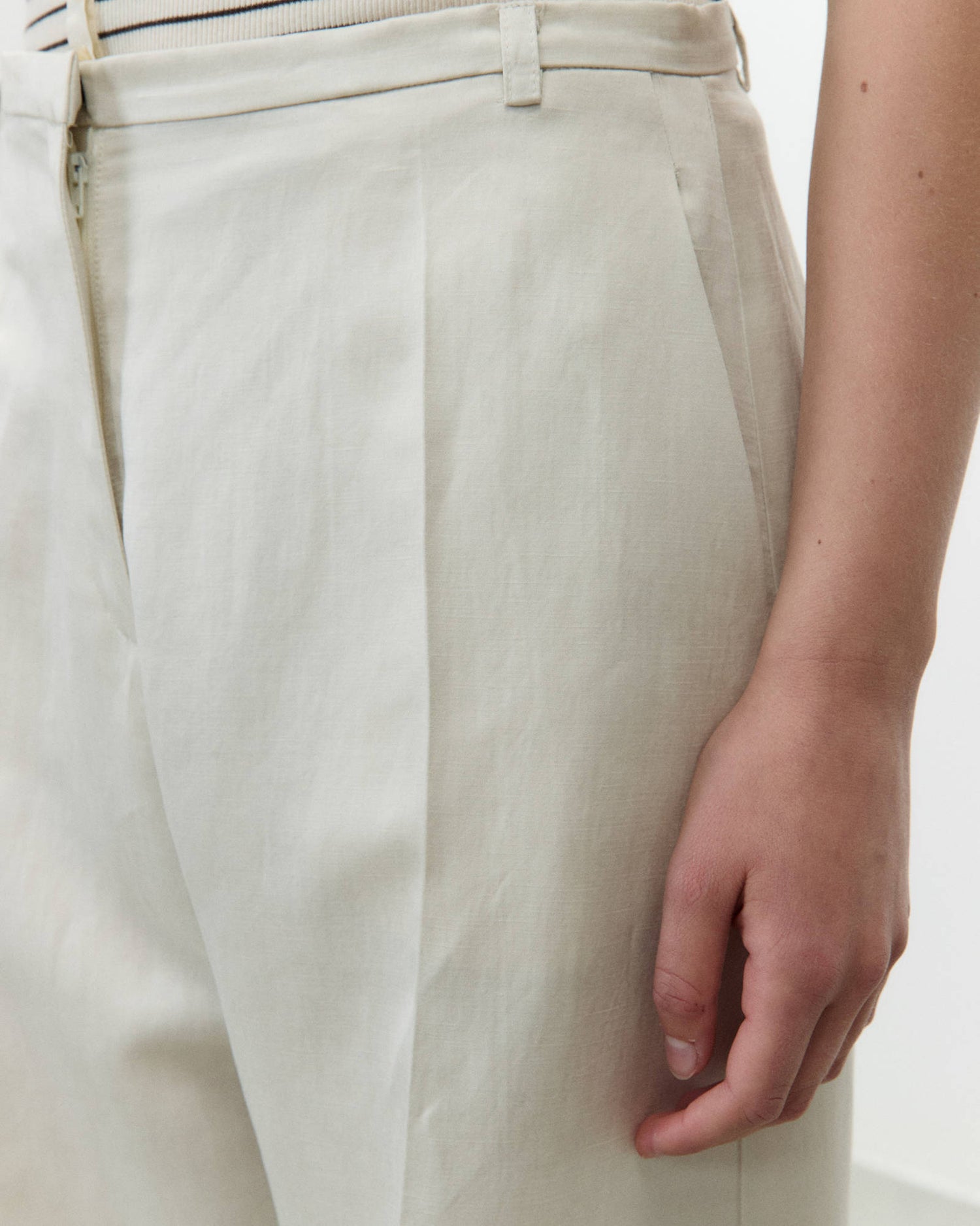 WIDE LINEN TROUSERS