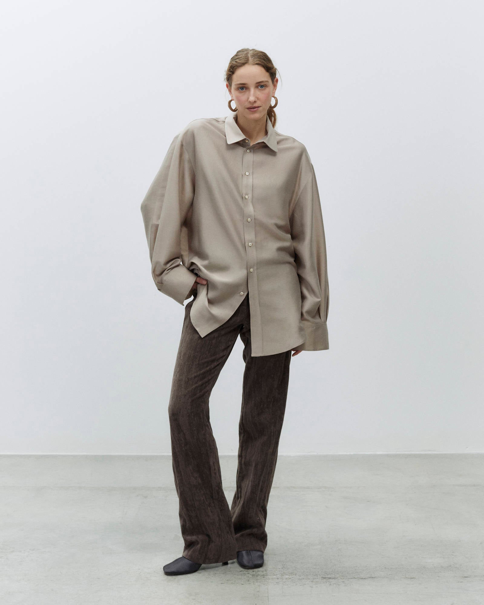 OVERSIZED SILK SHIRT