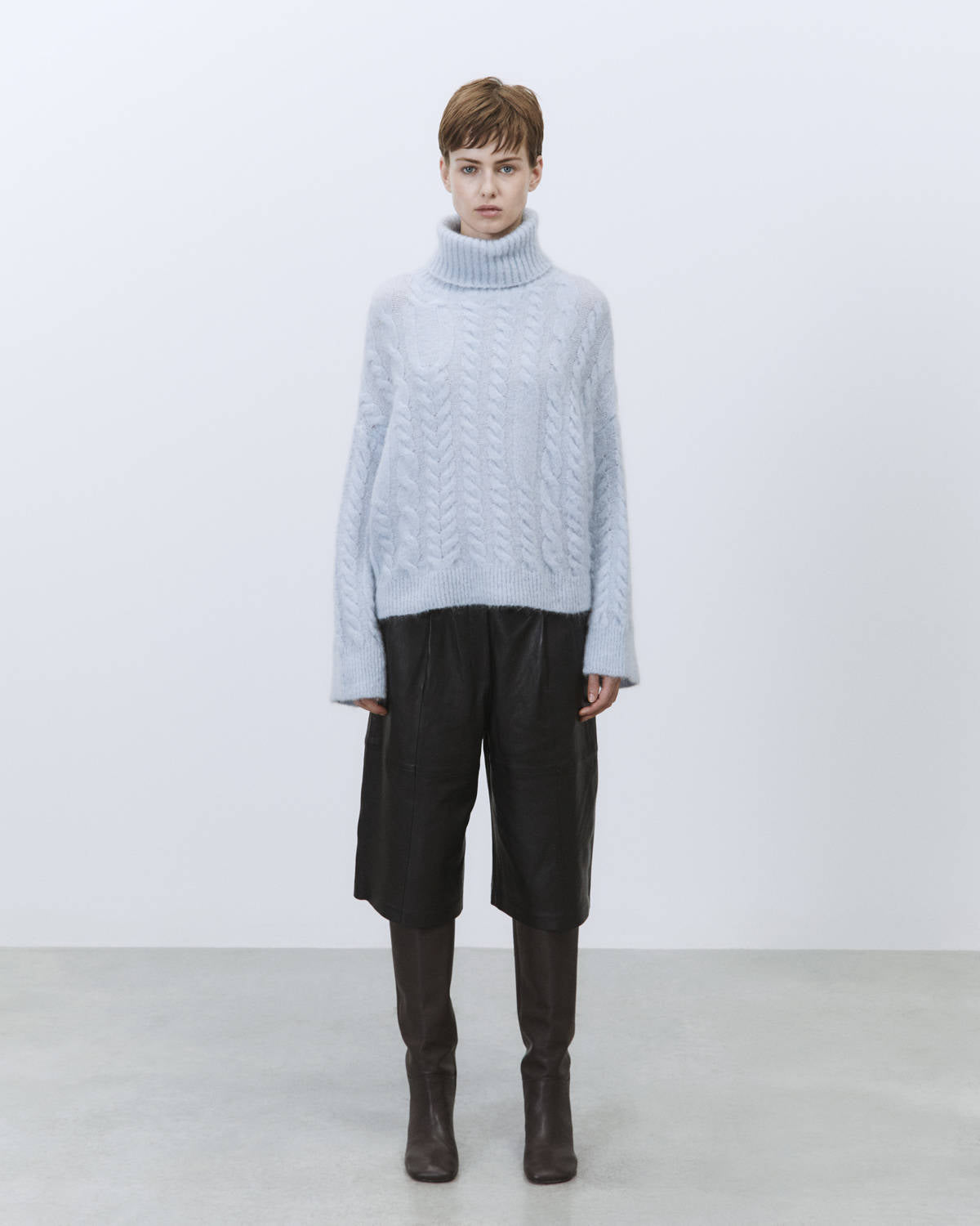 MOHAIR TURTLENECK PULLOVER
