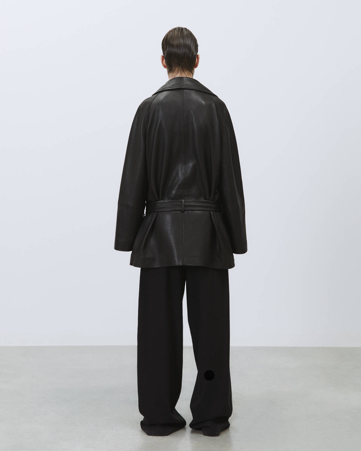 SHORT LEATHER TRENCH COAT