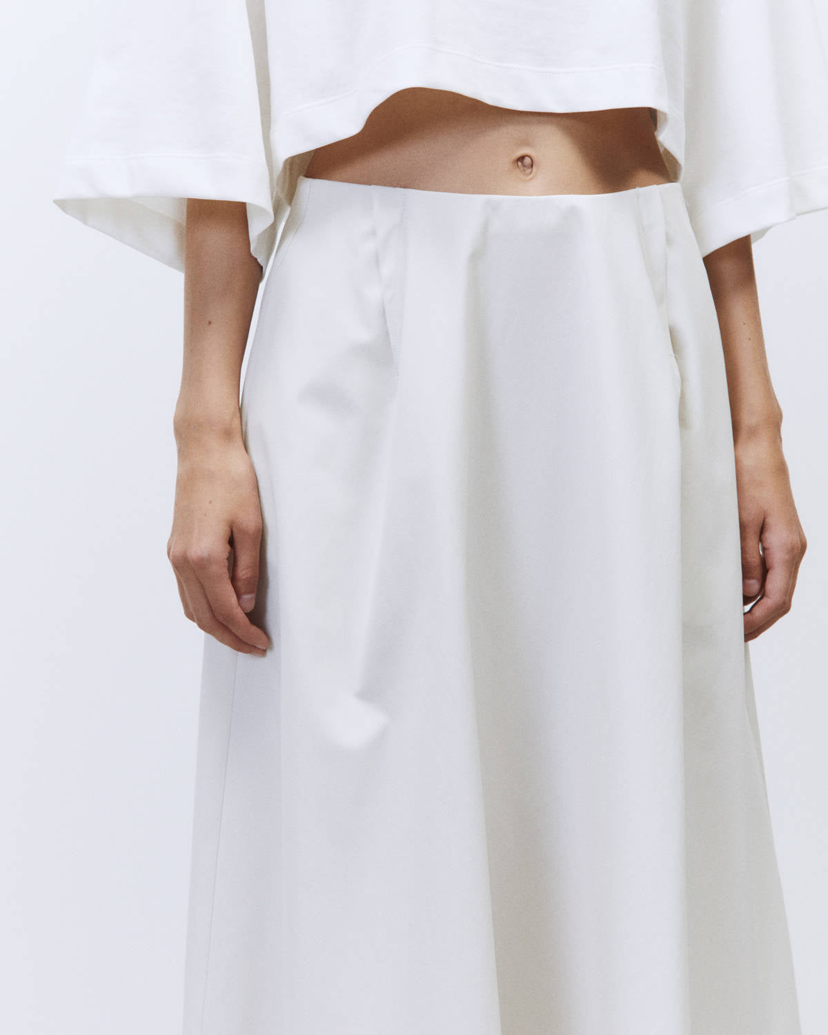 WIDE SKIRT IN MERINGUE COTTON CANVAS