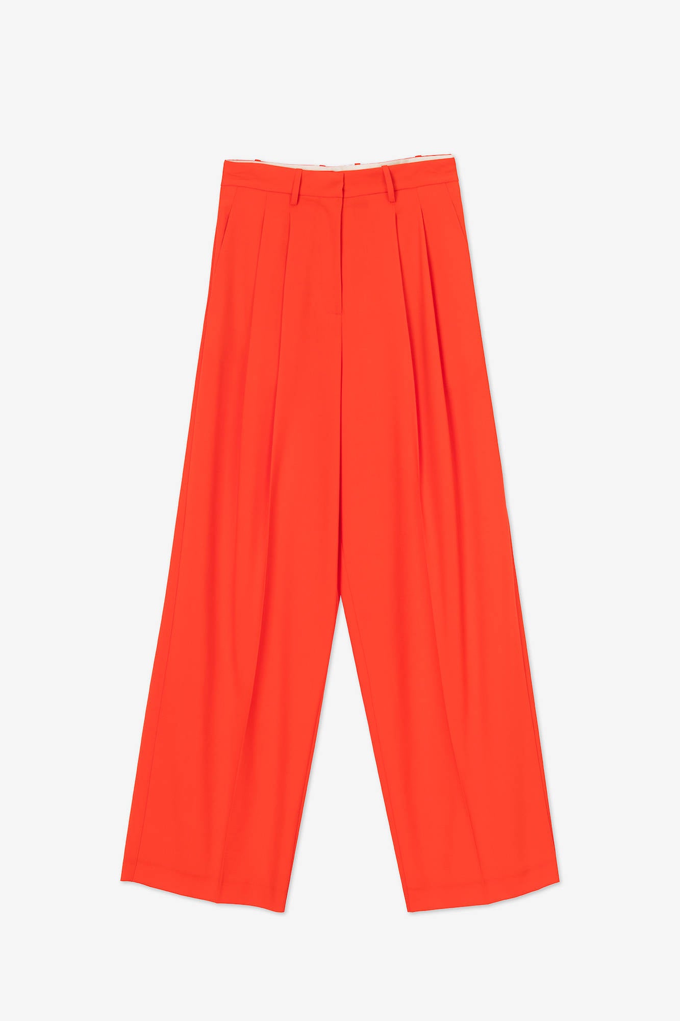 RED PLEAT PANTS