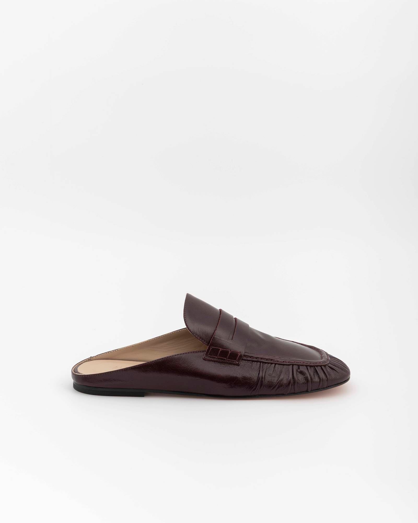 LEATHER MULE MOCCASIN