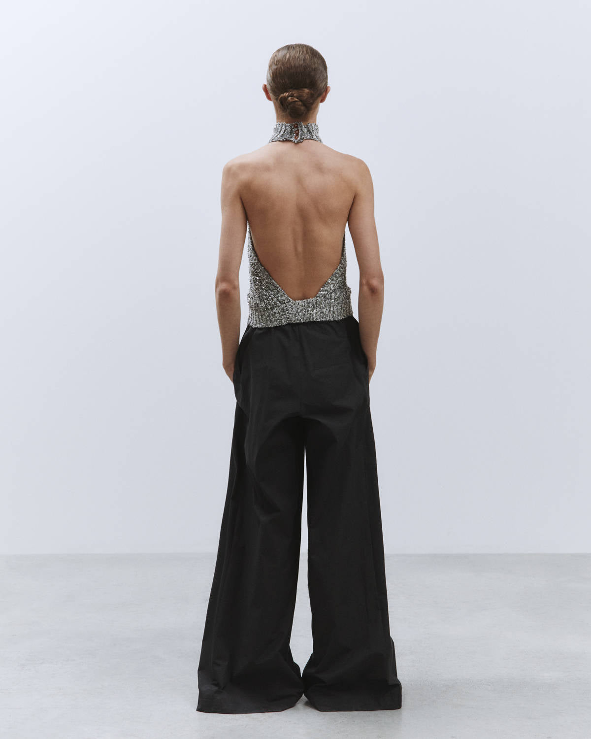 SEQUIN KNIT TOP WITH HALTER NECKLINE Black