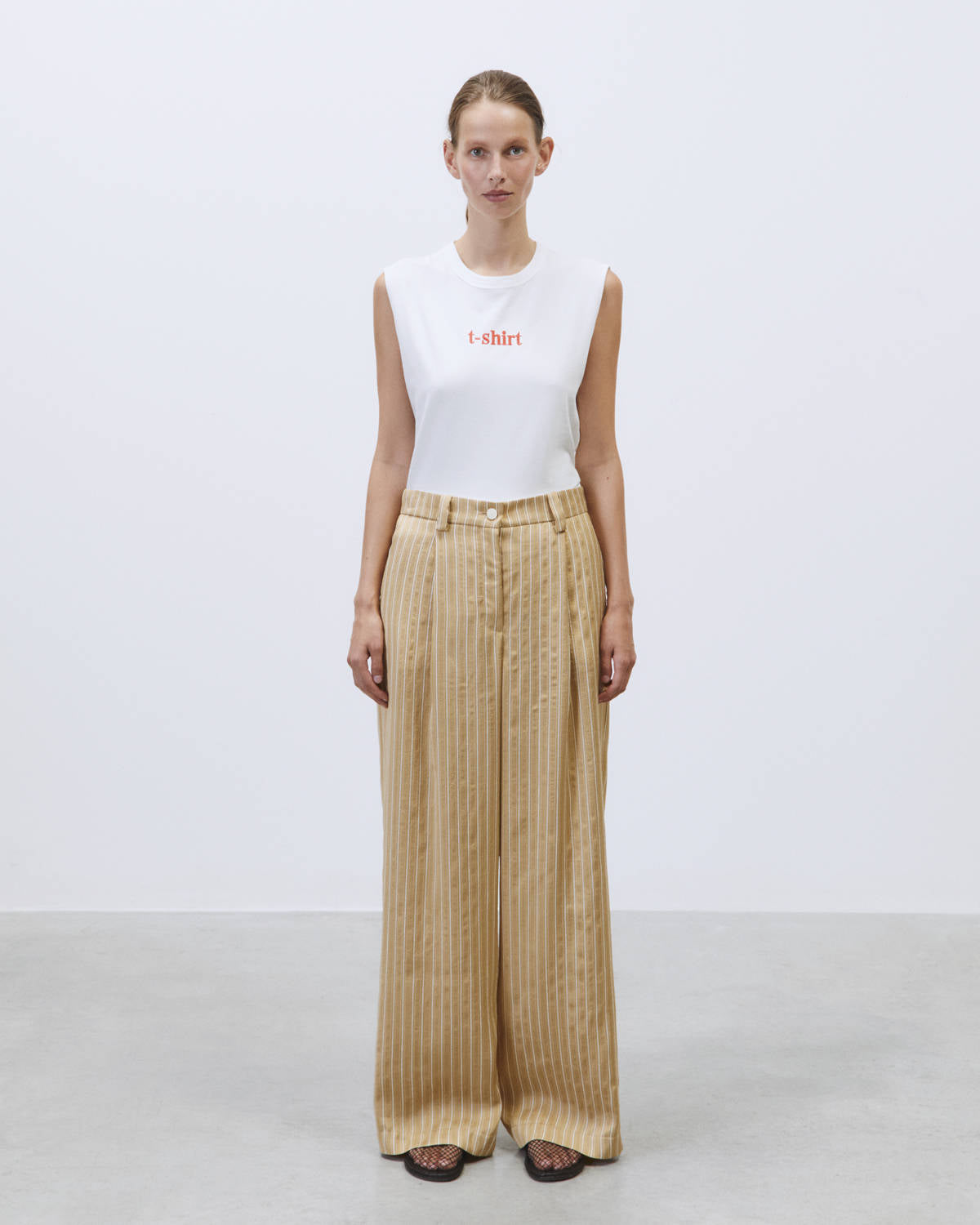SATIN TAILORED TROUSERS WITH SMALL GOLD STRIPES