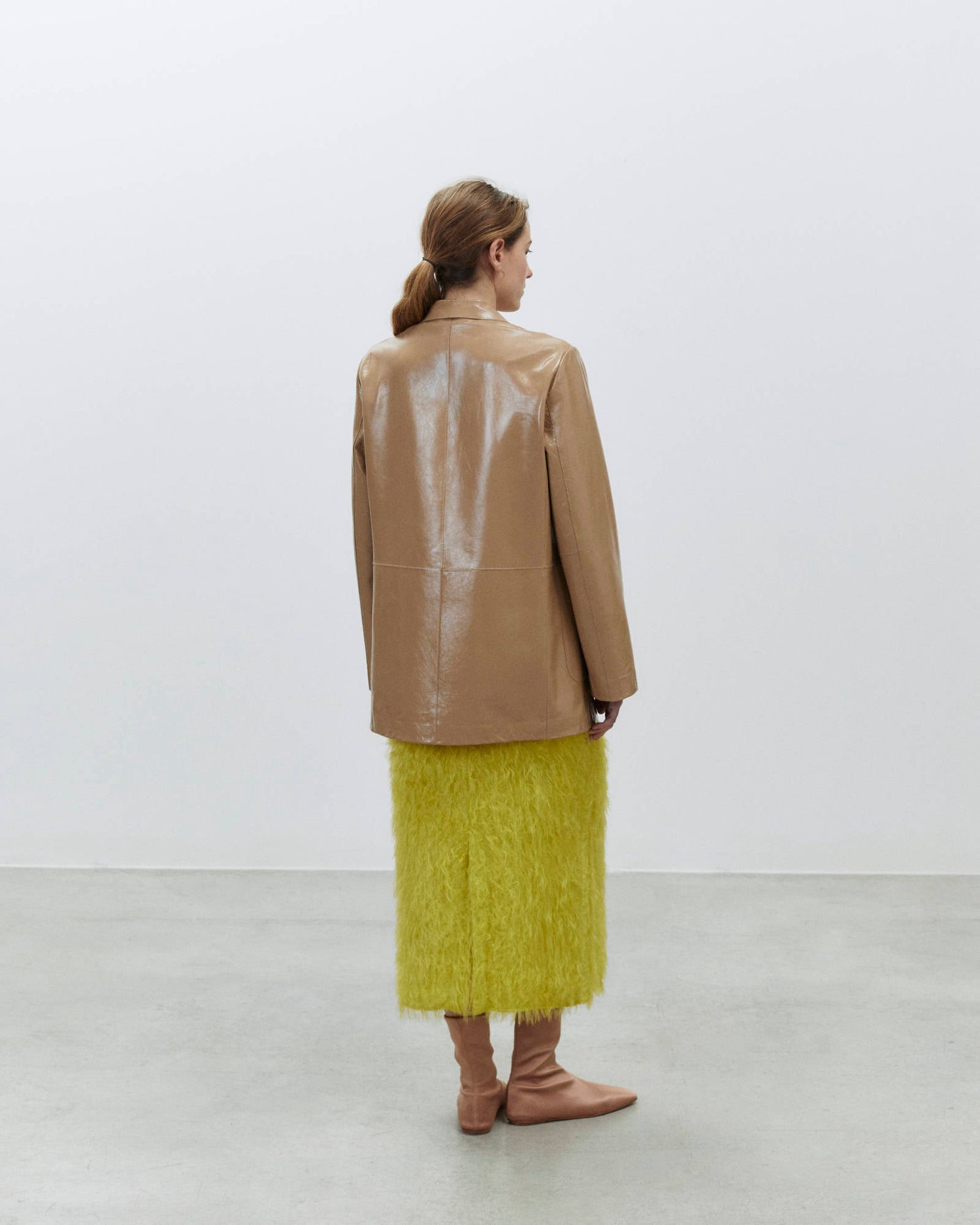 PATENT LEATHER BLAZER