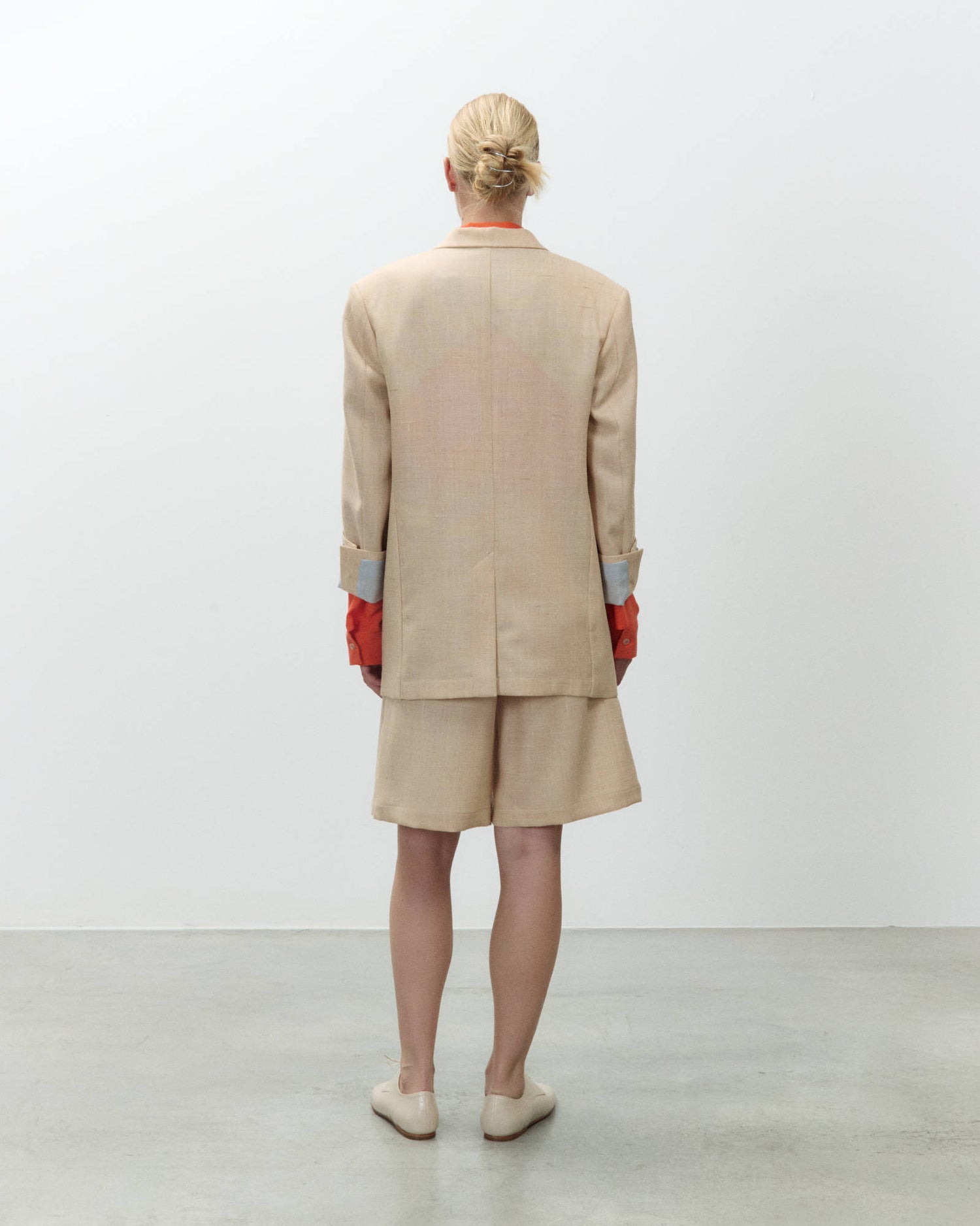 DOUBLE-BREASTED GRISAILLE WOOL BLAZER