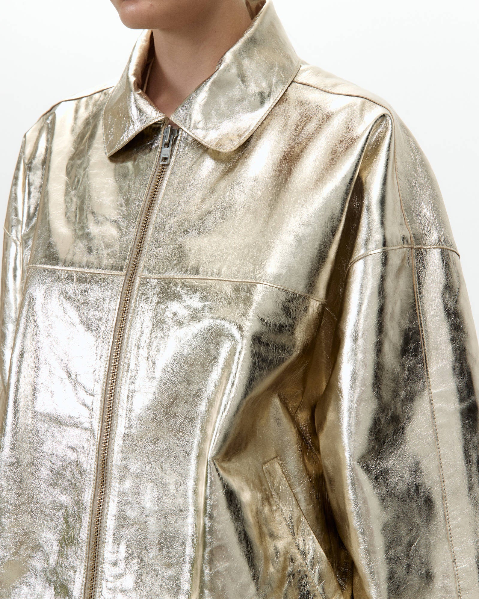 SHINY LEATHER BOMBER