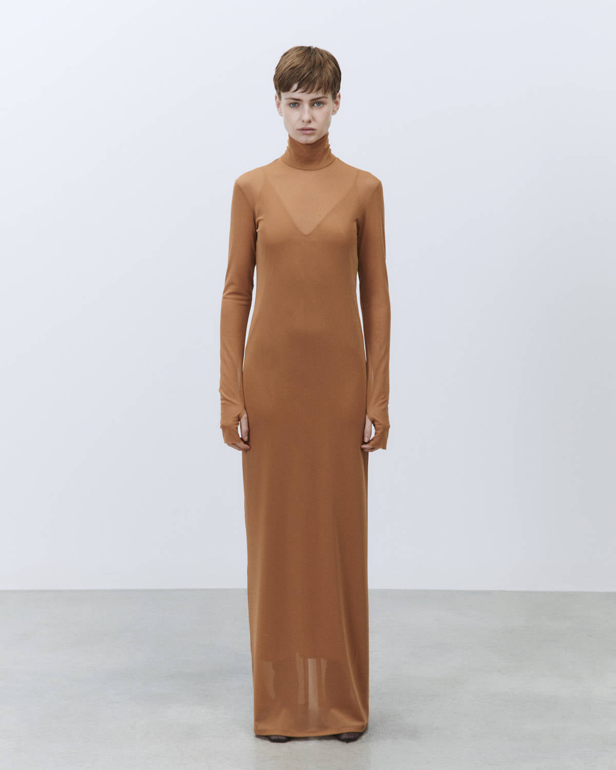 LONG TULLE DRESS