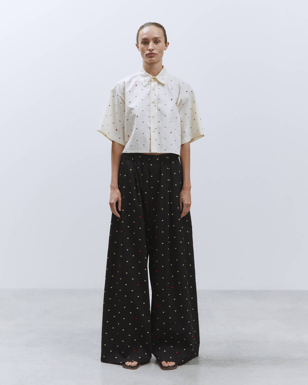 CROPPED POPLIN EMBROIDERED SHIRT