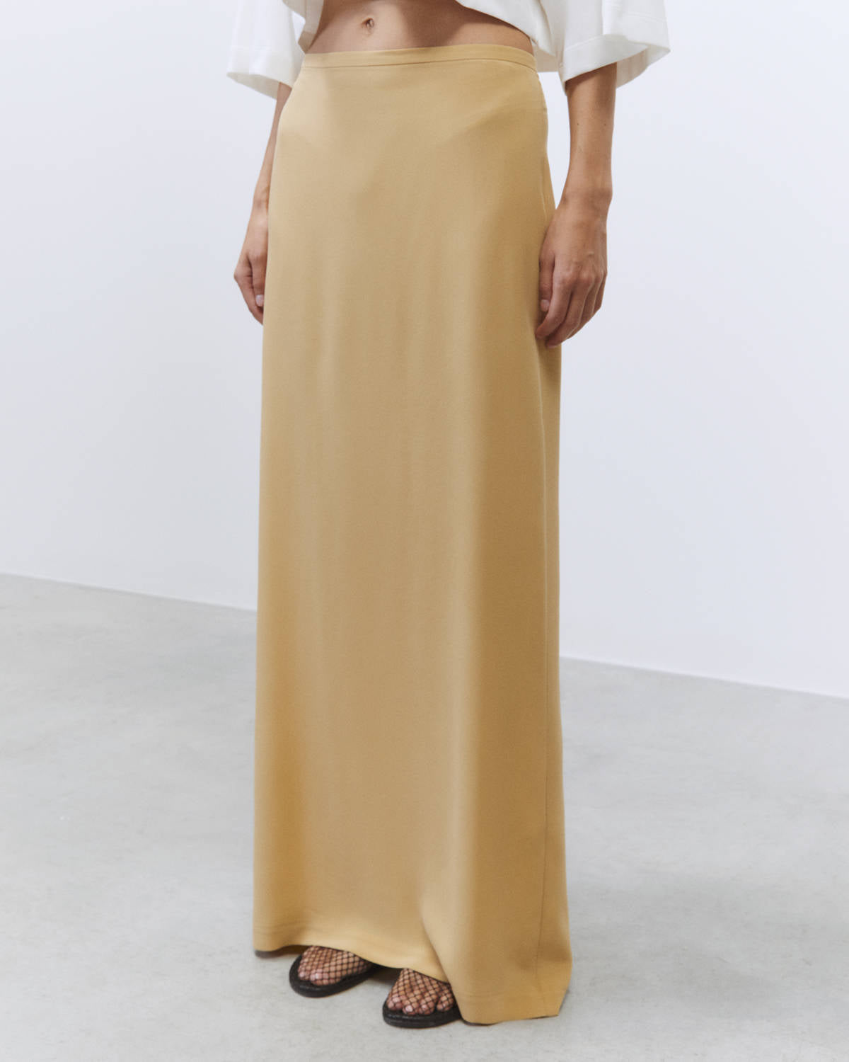 LONG SILK CREPE SKIRT Wheat