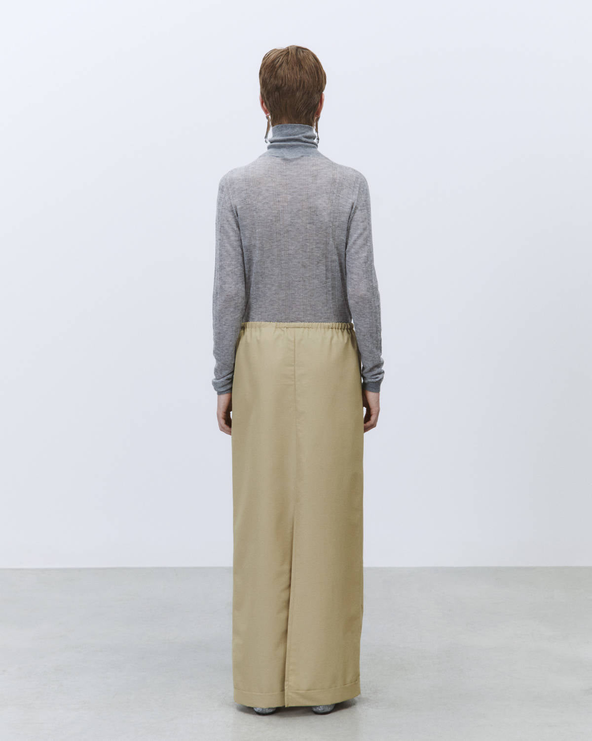 LONG WOOL SKIRT
