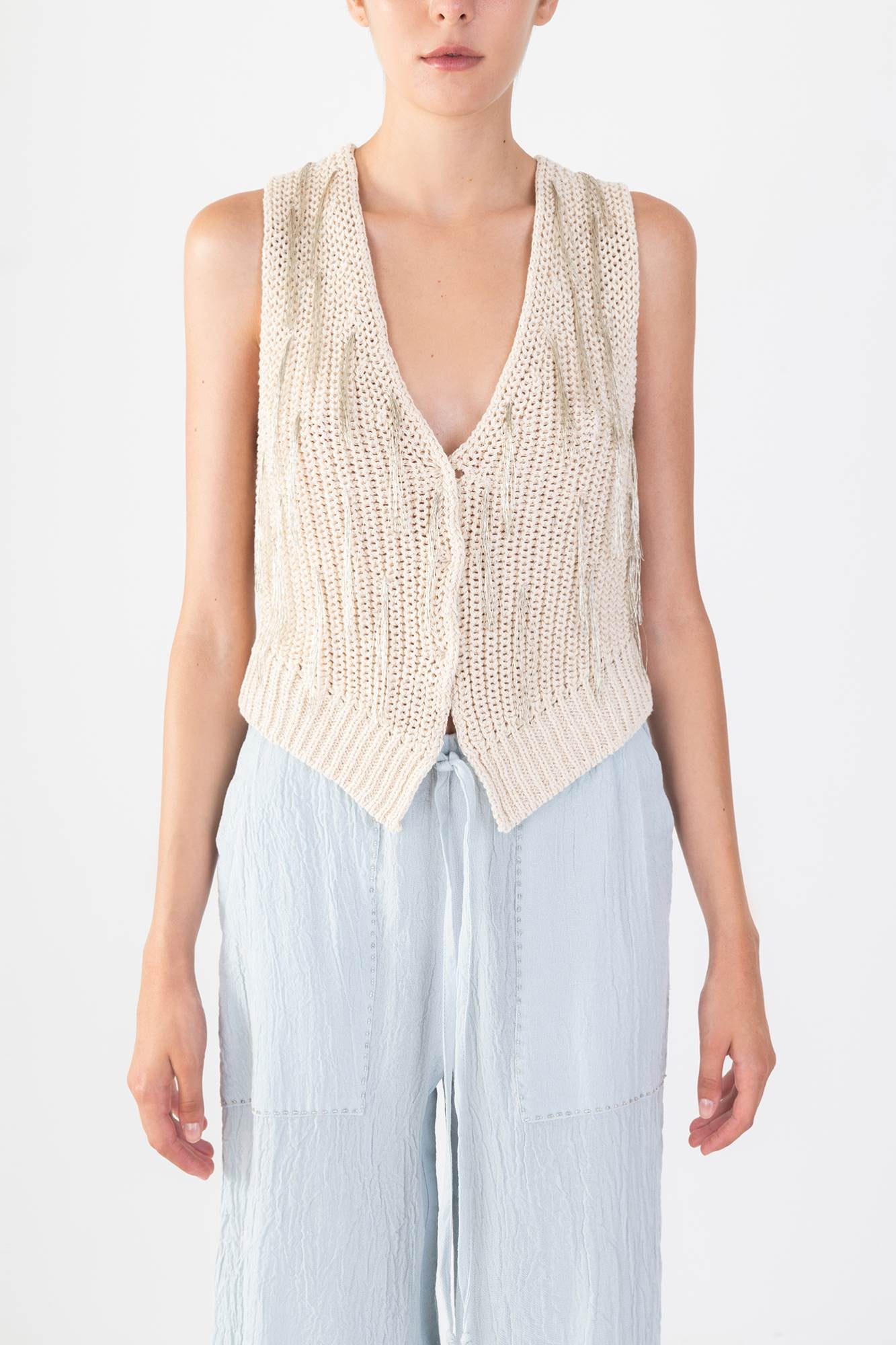 KNIT VEST WITH FRINGE EMBROIDERY