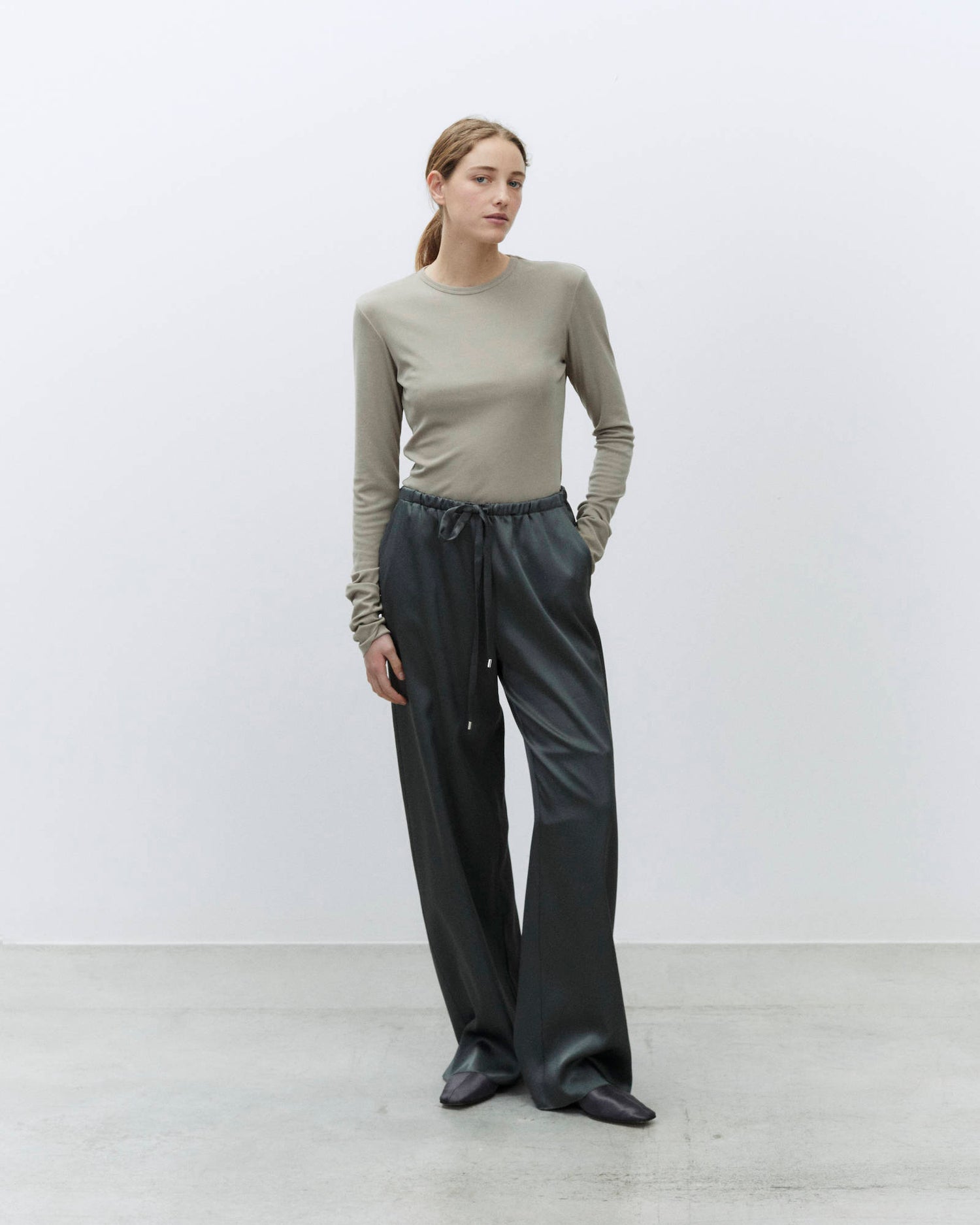 SATIN GYM PANTS