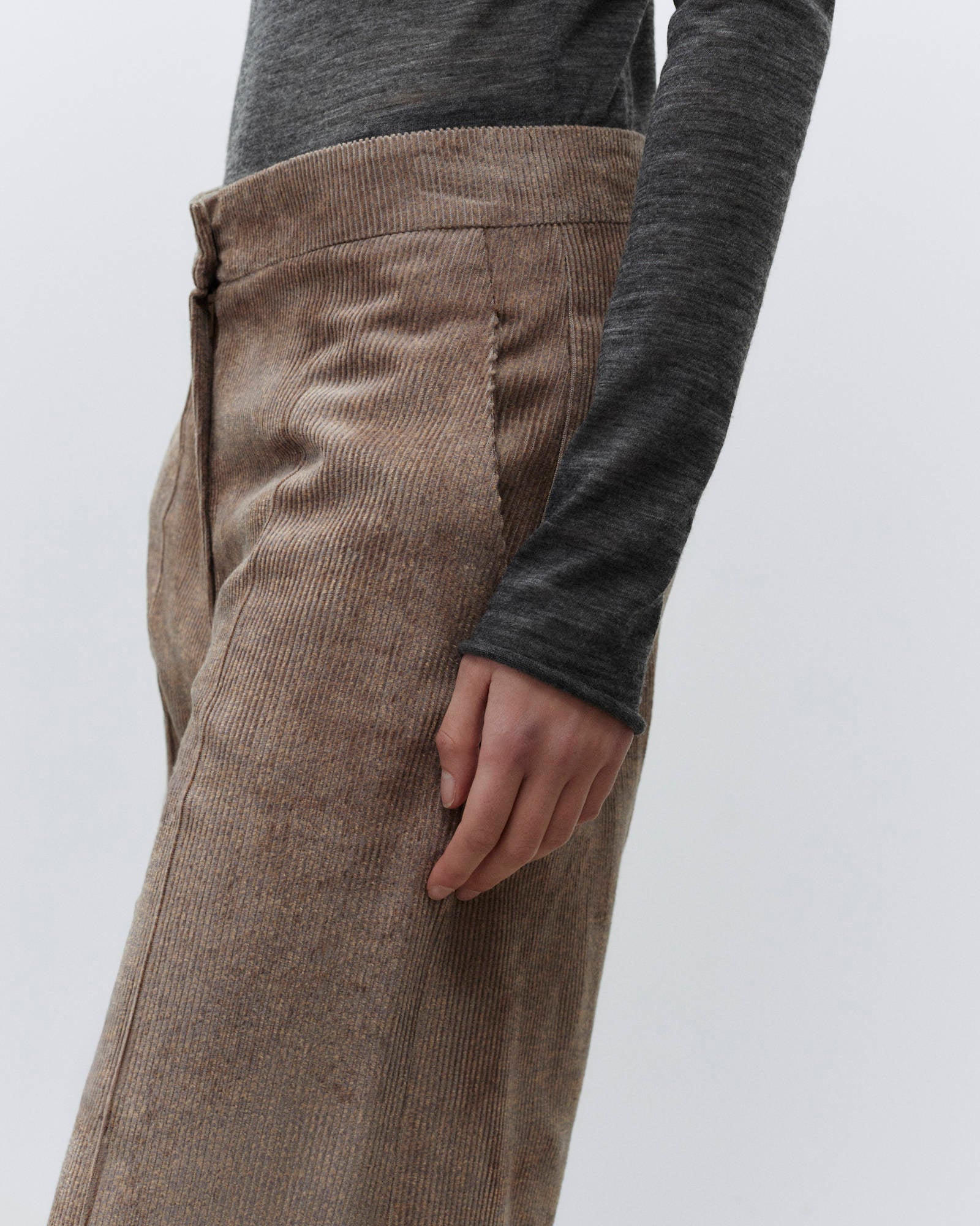 FLARED PANTS SIMPOSIO