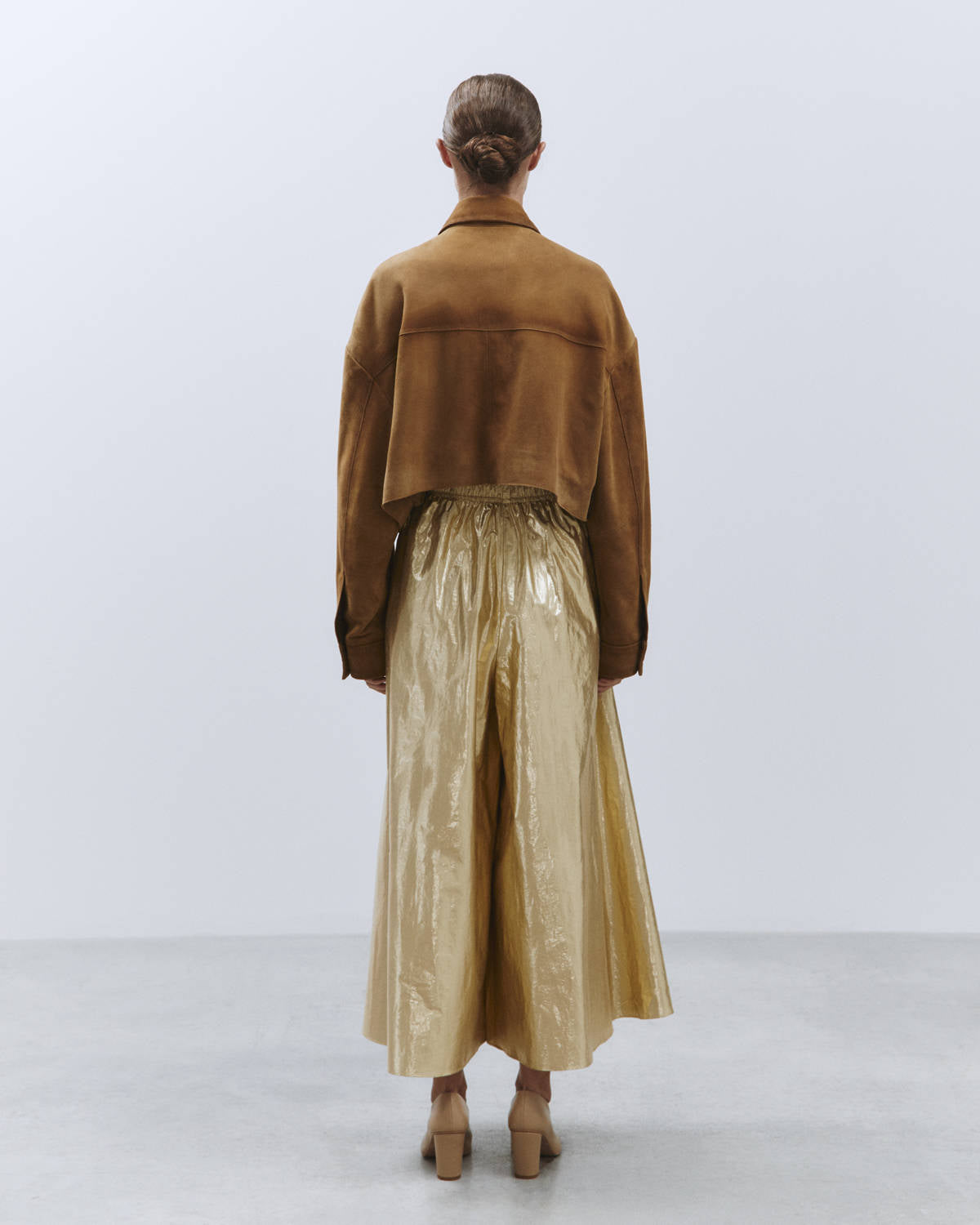 CARAMEL SUEDE CROPPED JACKET