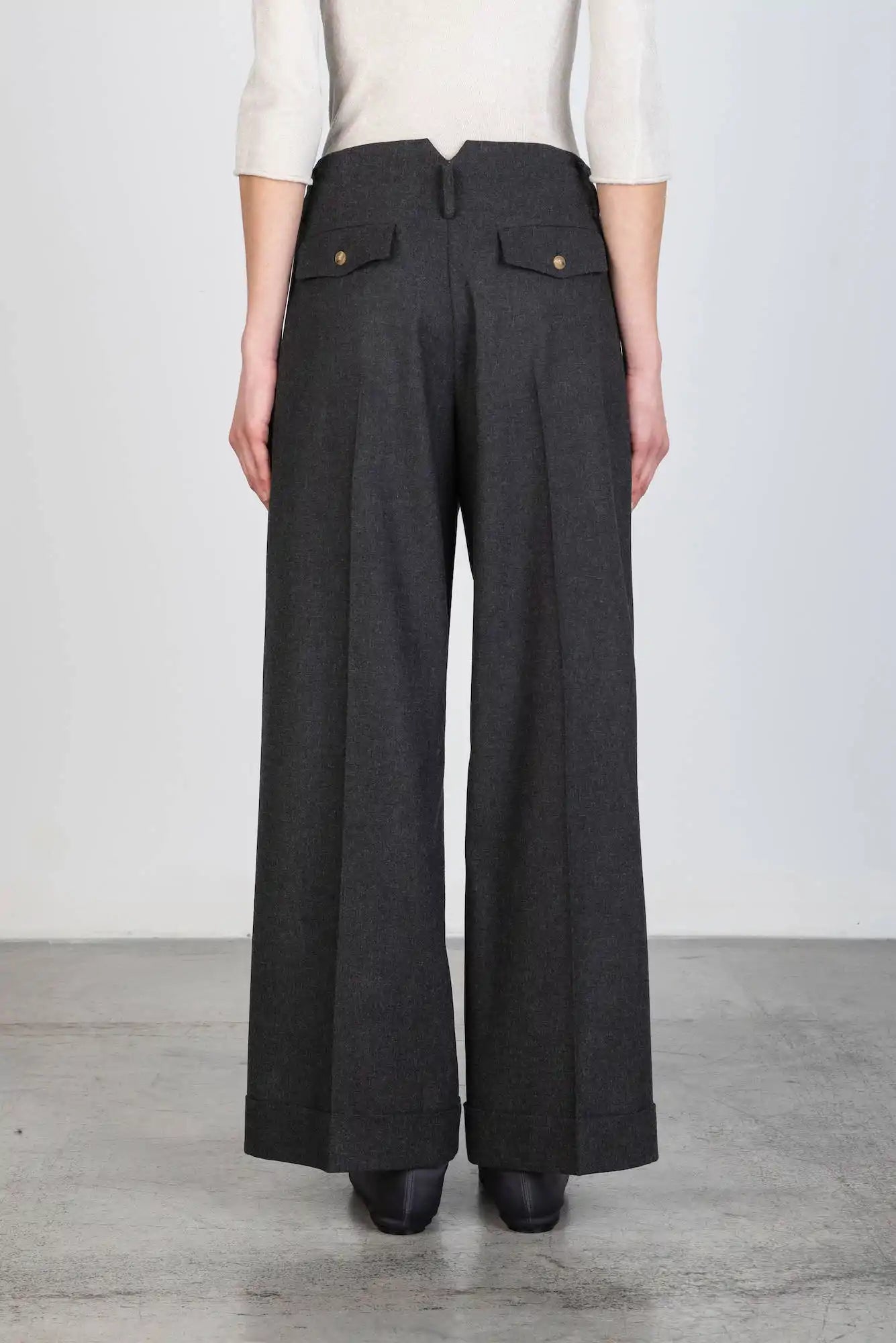 FLANNEL TROUSERS WITH CUFFS