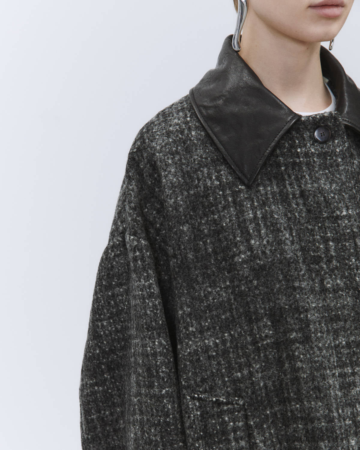 TWEED COAT WITH LEATHER