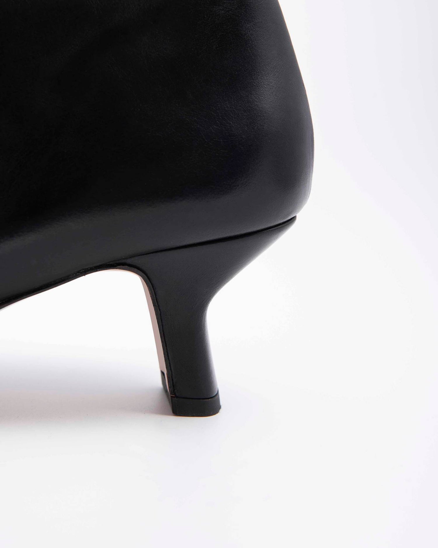 ANKLE BOOT