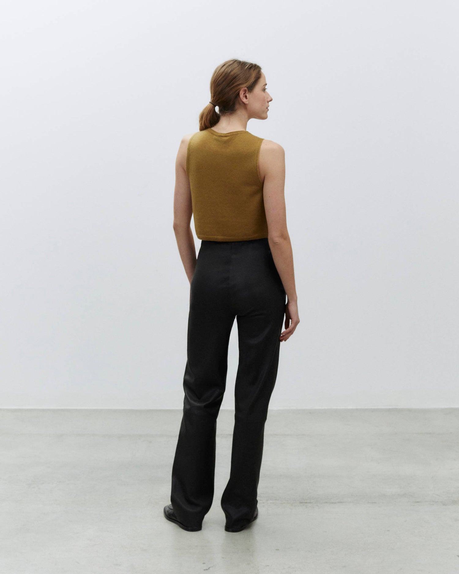 STRETCH LEATHER PANTS