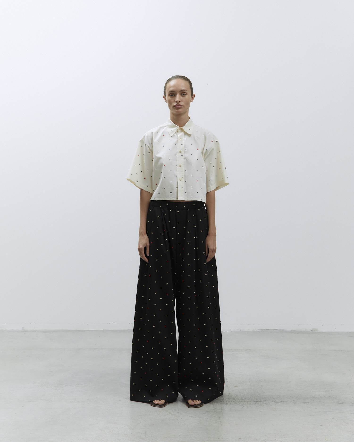 WIDE LEG POPELINE EMBROIDERED PANTS Black