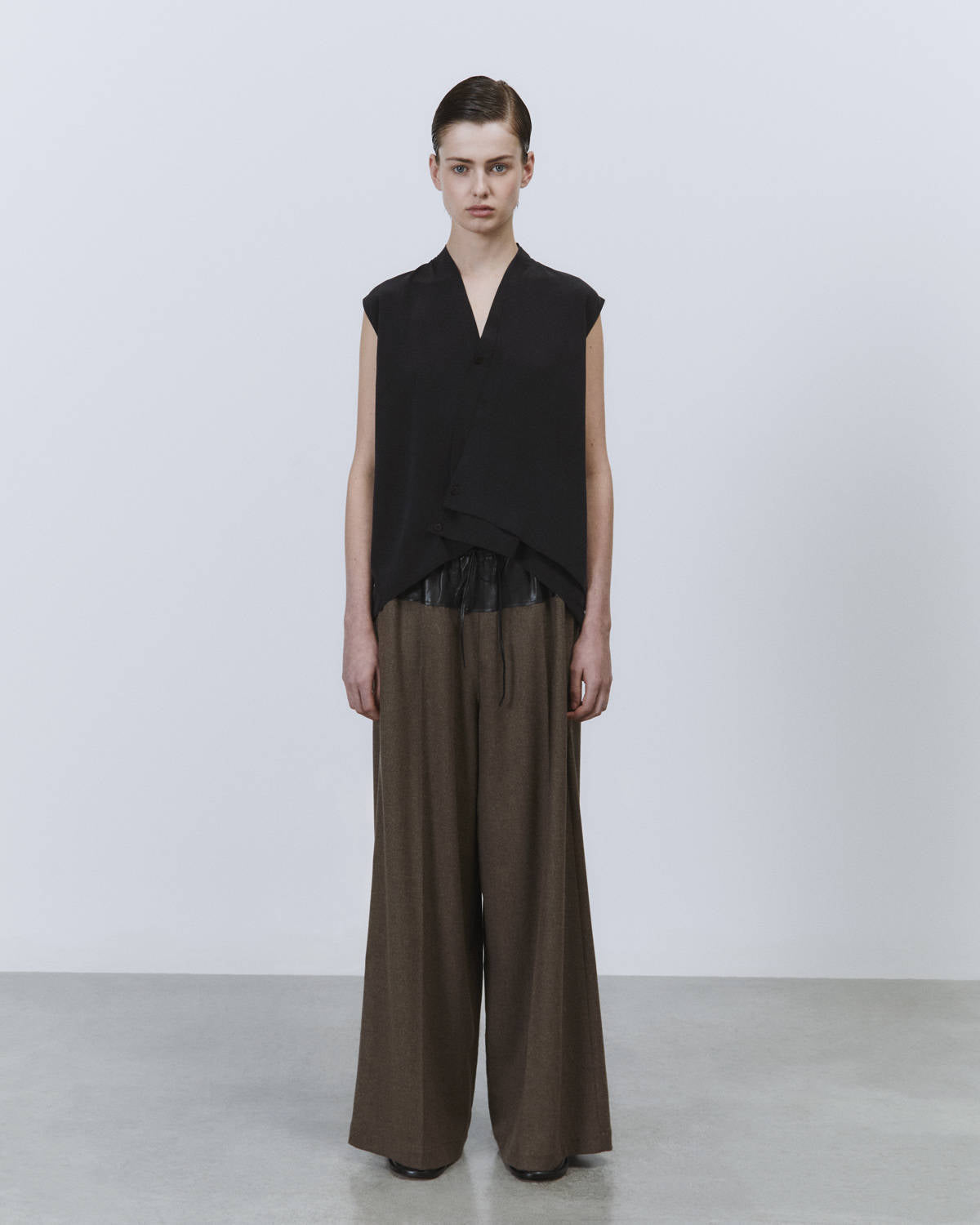 ASYMMETRIC SILK TOP