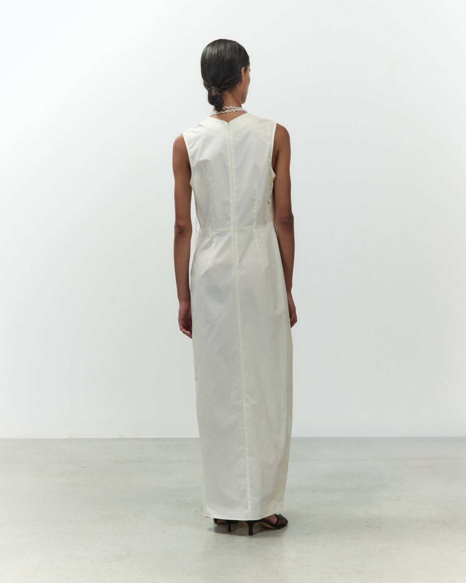 ABITO IN POPELINE SCOLLO A V