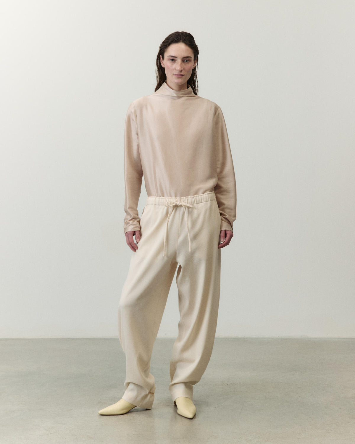 PANT STRETCH WOOL BARREL C/CAV