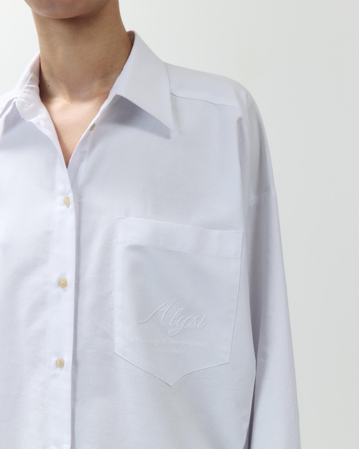 CAMICIA OXFORD CON RICAMO