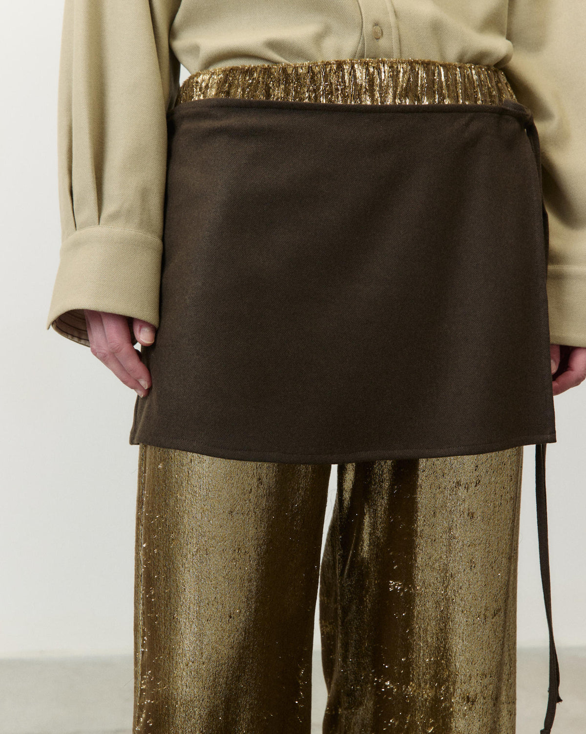 PANTALONE LUREX CON GONNA PAREO