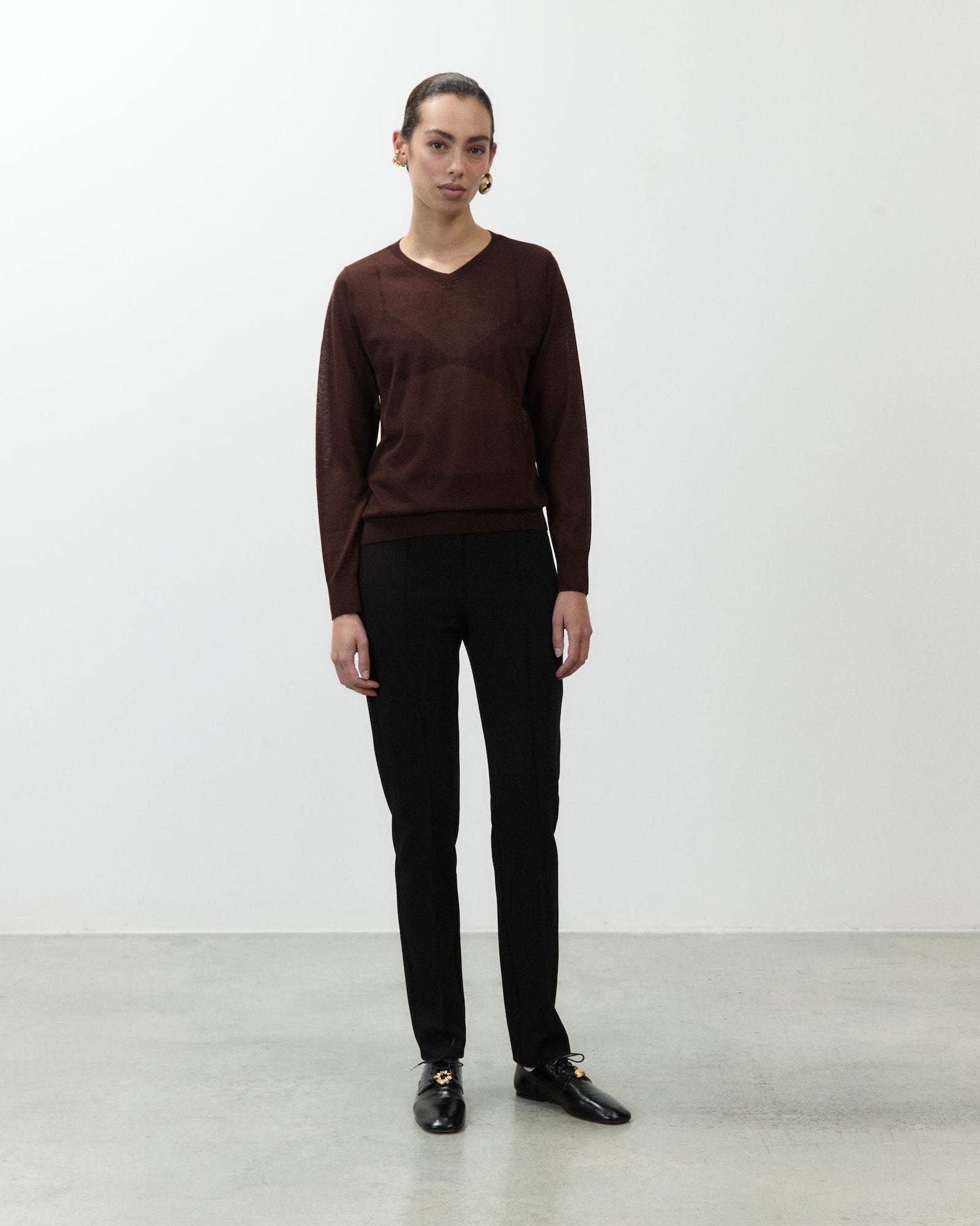 MAGLIA SCOLLO A V LIGHT WOOL